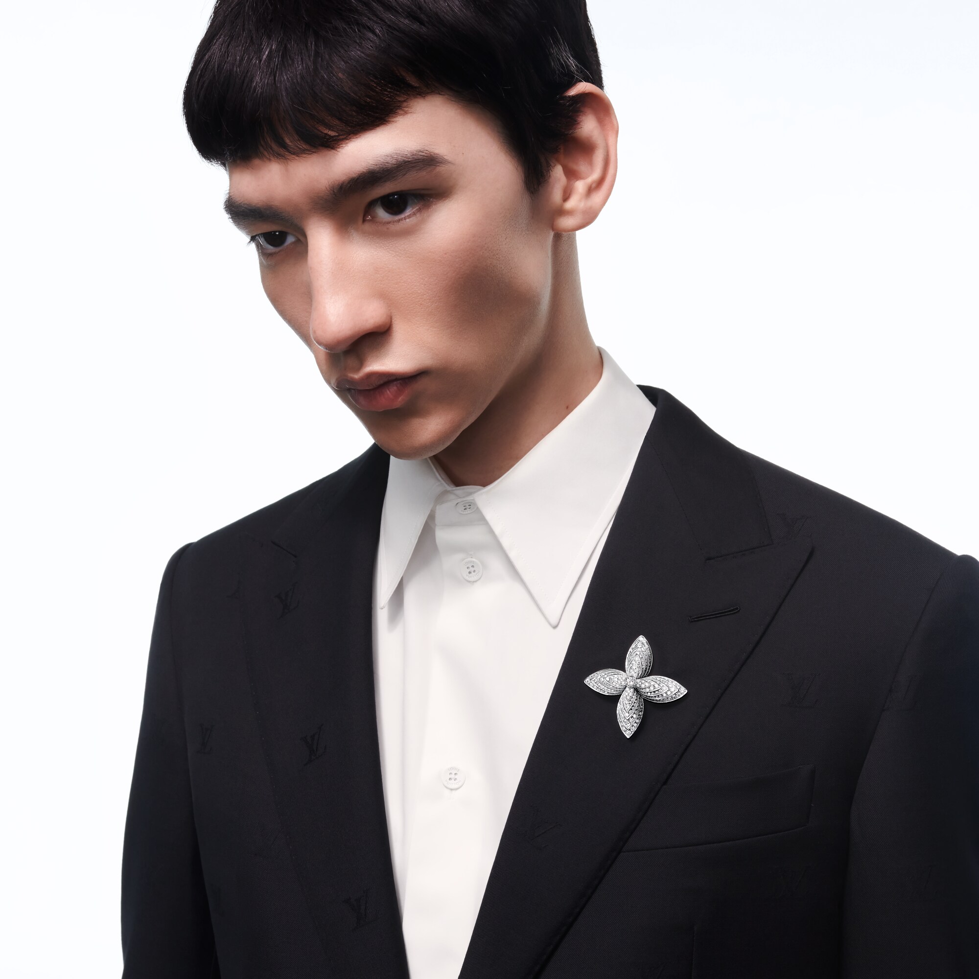 Broche Idylle Blossom de oro blanco y diamantes  Les Extraordinaires Joyería Otros | LOUIS VUITTON (Zoom de producto)