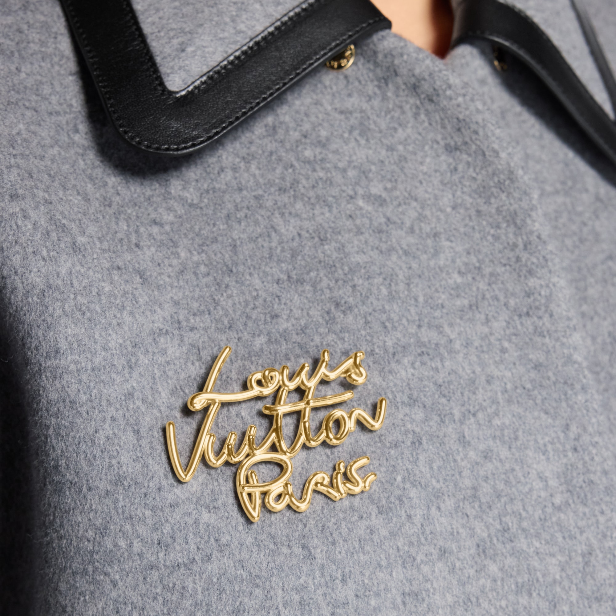 Broche LV Script S00 Mujer Bisutería Toda la bisutería | LOUIS VUITTON (Zoom de producto)
