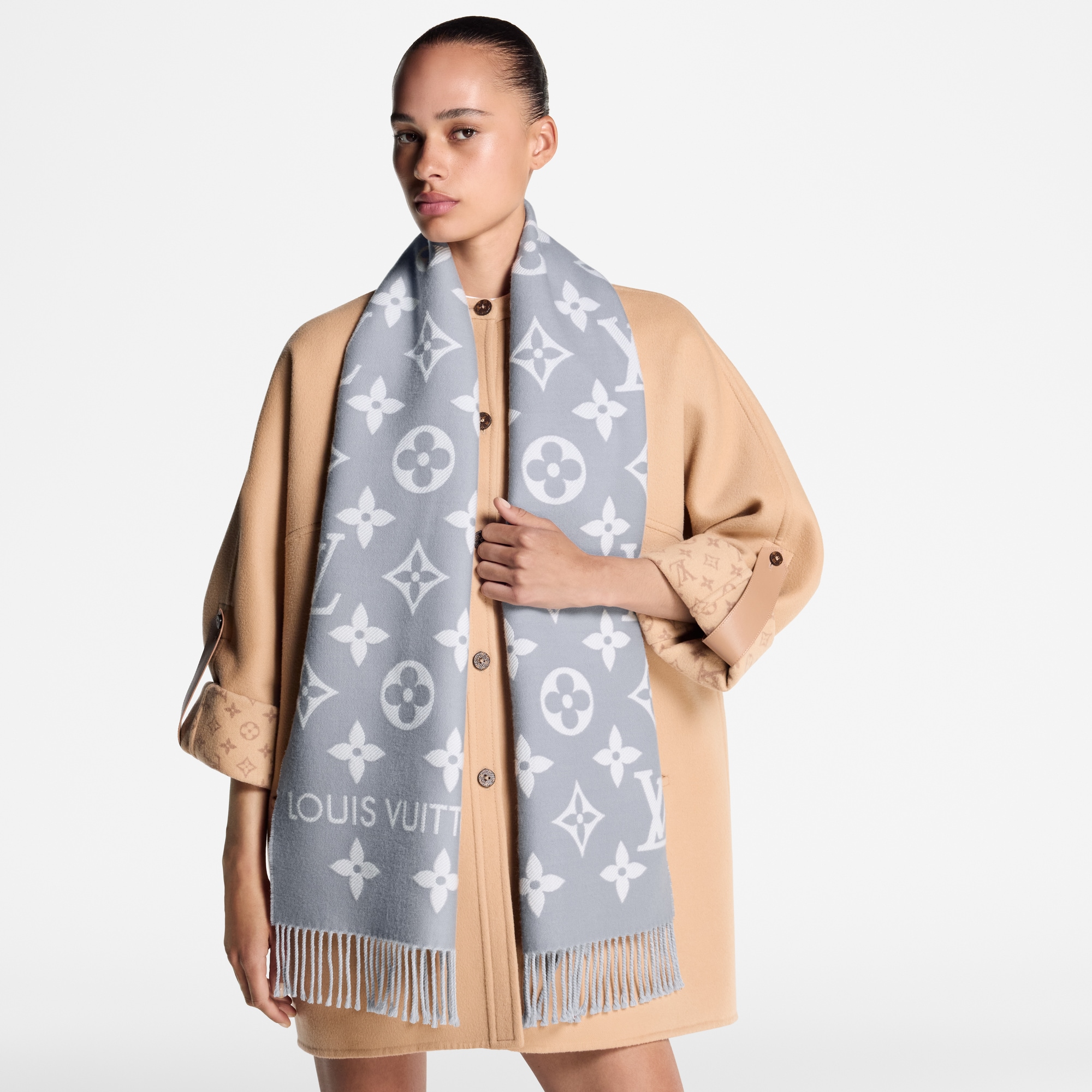 Bufanda LV Essential S00 Mujer Accesorios Bufandas | LOUIS VUITTON (Zoom de producto)