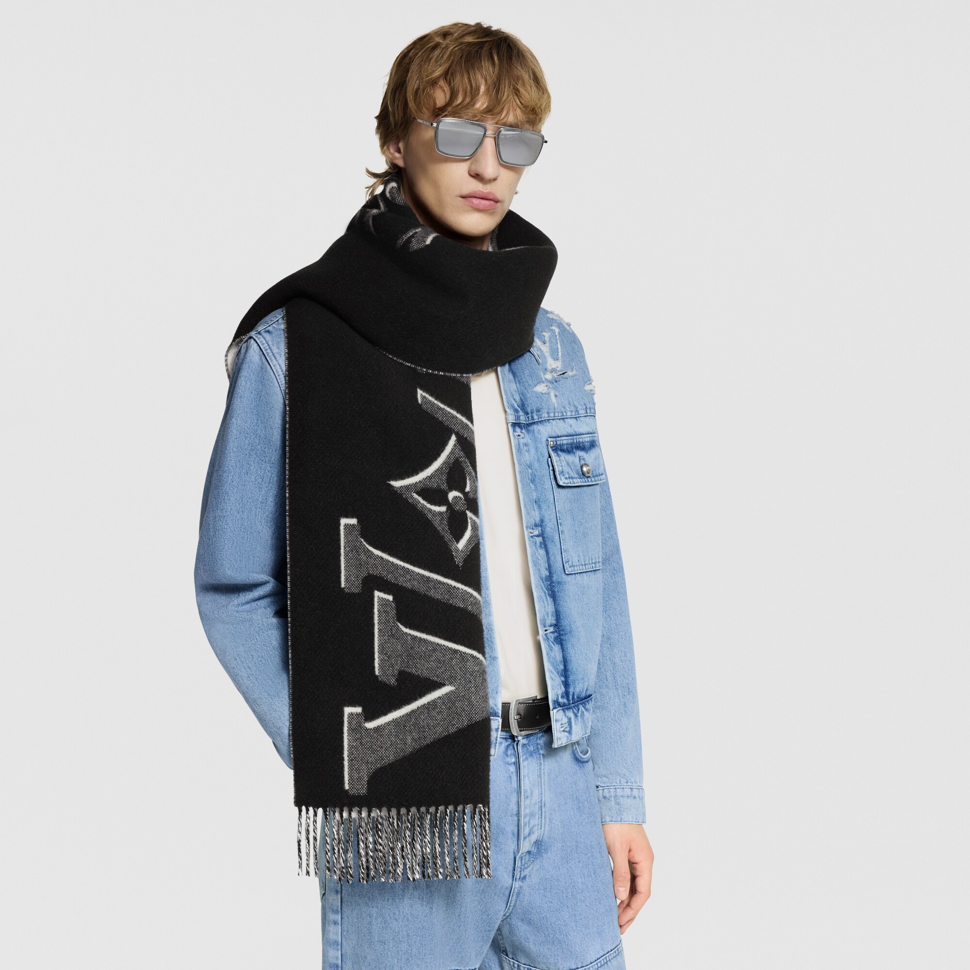 Bufanda LV Vers S00 Hombre Accesorios Bufandas | LOUIS VUITTON (Zoom de producto)