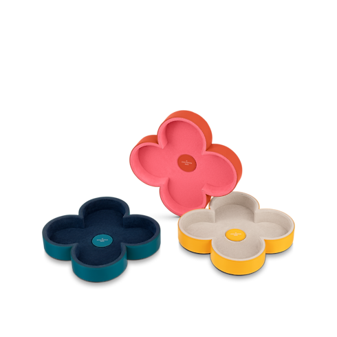 Caja Monogram Flower S00 Baúles, Viaje y Hogar Lo más destacado Campaña Art of Living | LOUIS VUITTON (Zoom de producto)