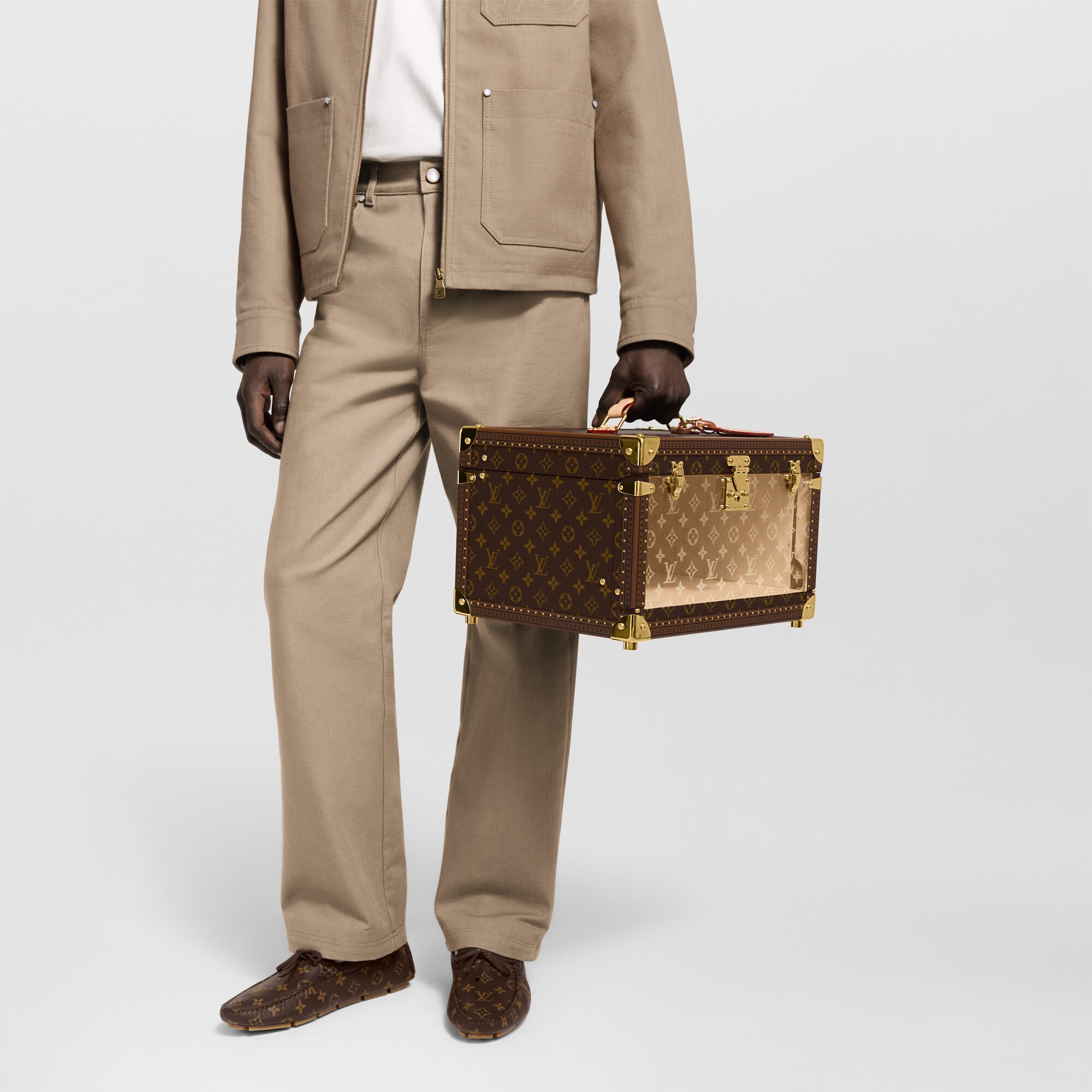 Caja para zapatos Monogram Lona Monogram Baúles, Viaje y Hogar Baúles y Cofres Cofres | LOUIS VUITTON (Zoom de producto)