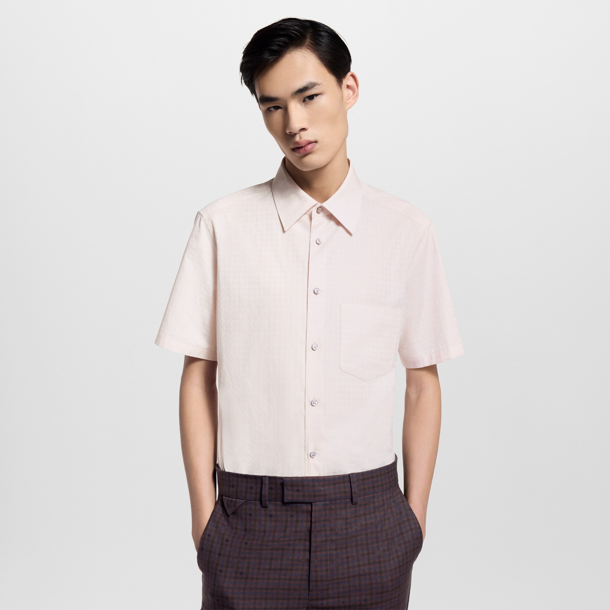 Camisa clásica de manga corta  Hombre Prêt-à-Porter Camisas | LOUIS VUITTON (Zoom de producto)