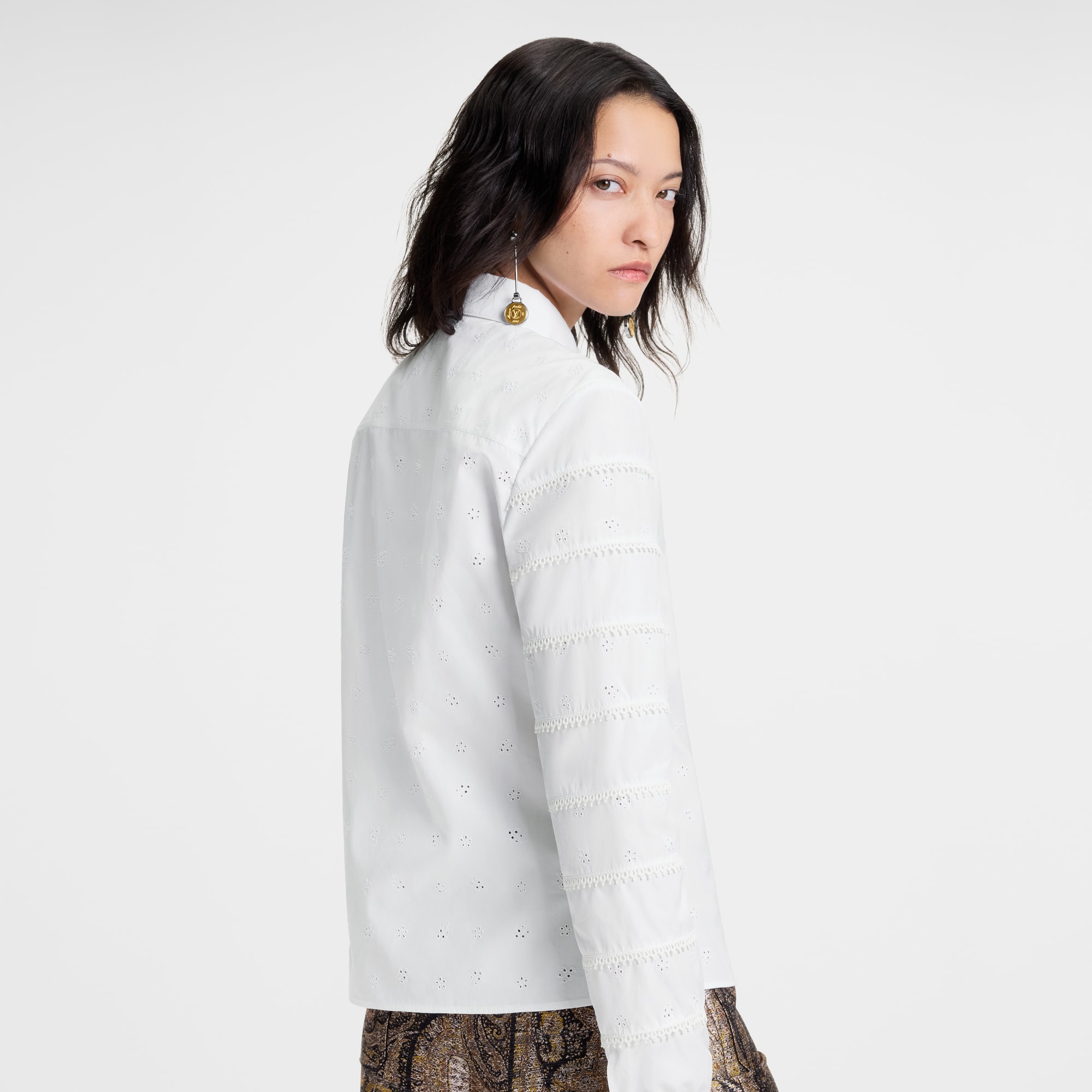 Camisa con bordado inglés  Mujer Prêt-à-Porter Tops | LOUIS VUITTON (Zoom de producto)
