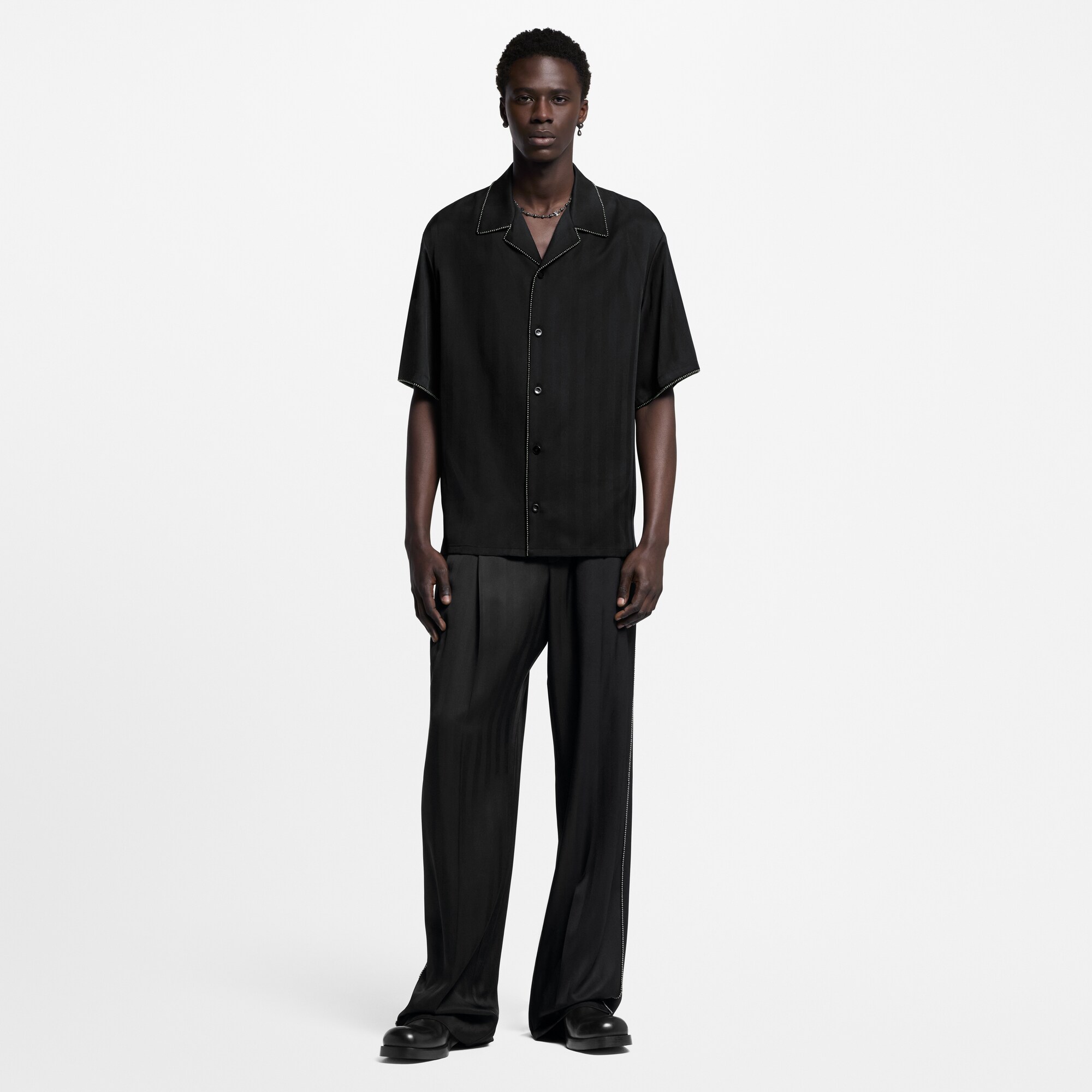 Camisa de manga corta en seda  Hombre Prêt-à-Porter Camisas | LOUIS VUITTON (Zoom de producto)