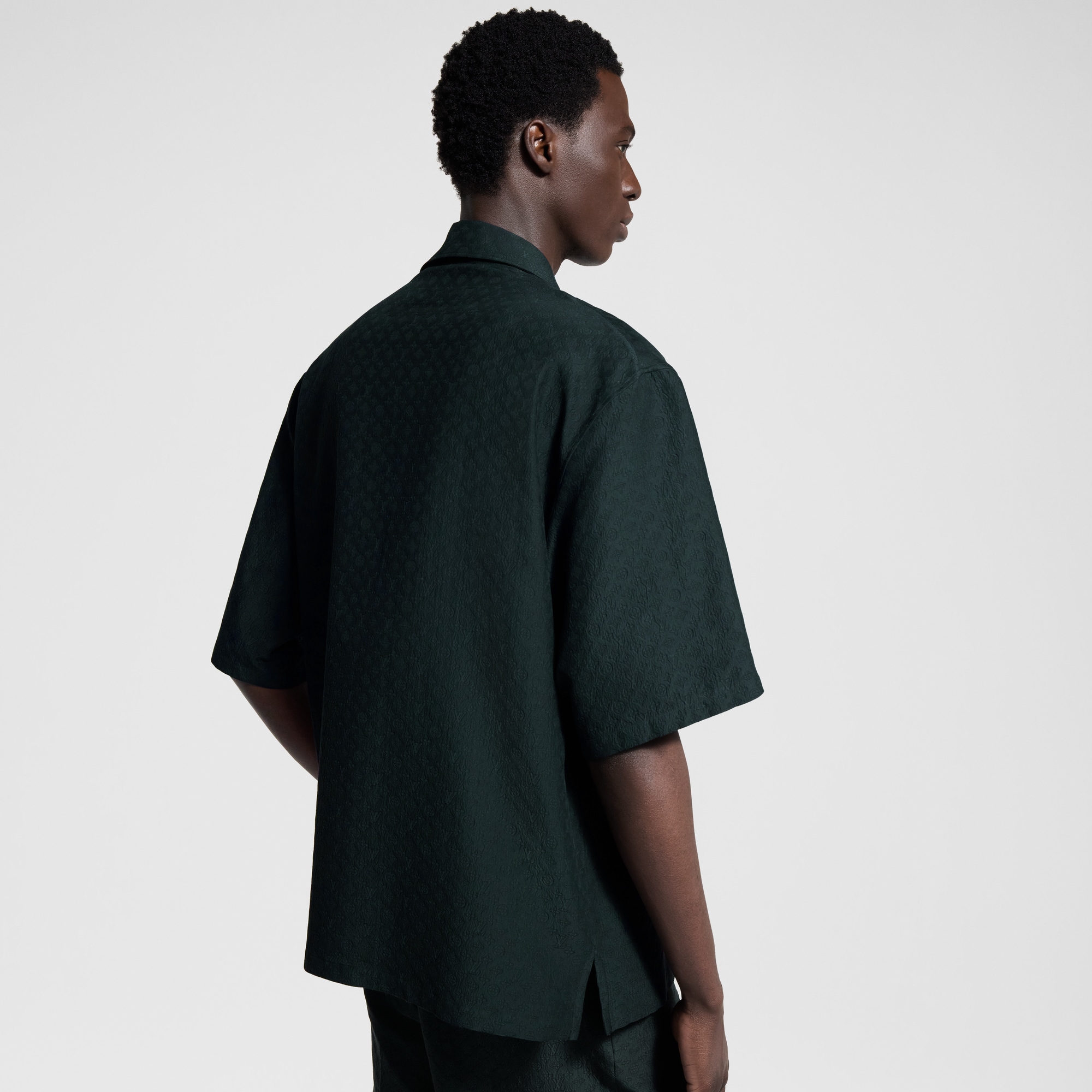 Camisa de manga corta Mini Monogram en seda y algodón  Hombre Prêt-à-Porter Camisas | LOUIS VUITTON (Zoom de producto)