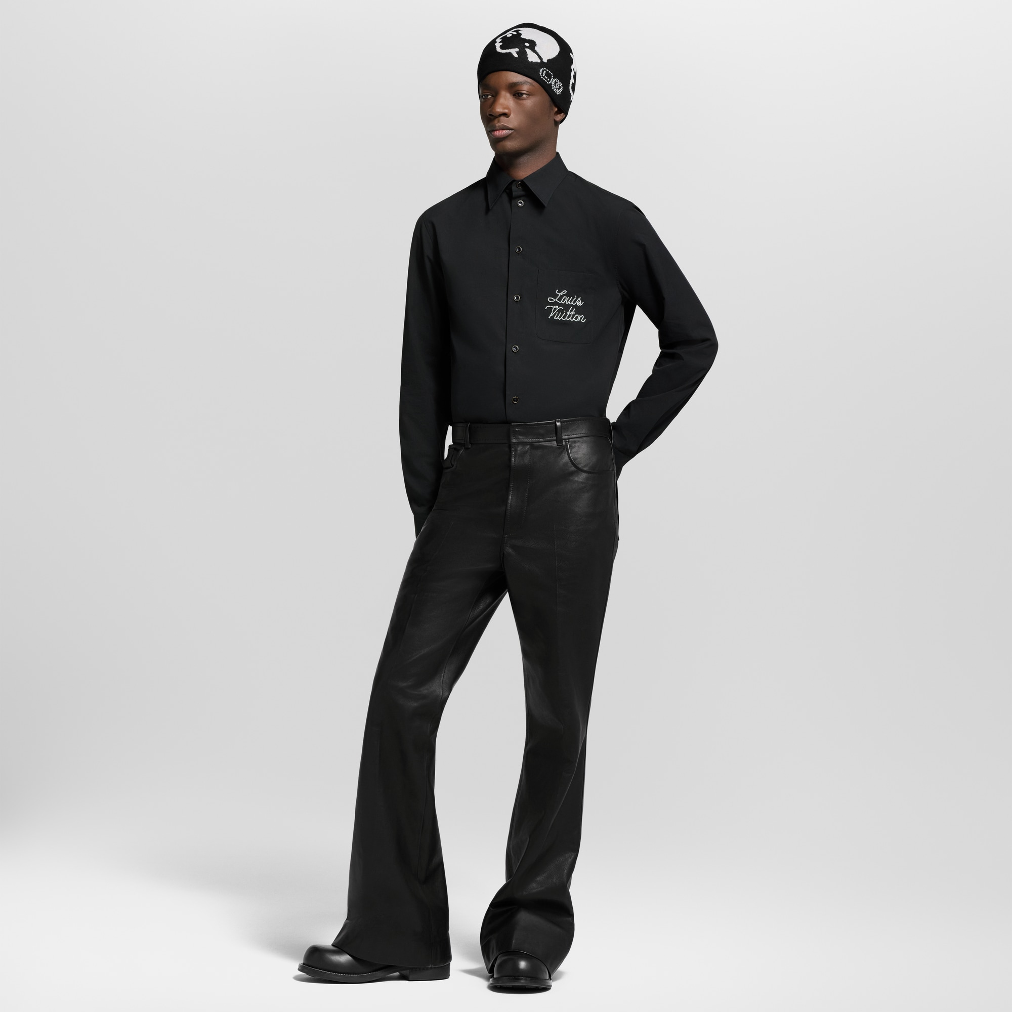 Camisa de manga larga con distintivo bordado  Hombre Prêt-à-Porter Camisas | LOUIS VUITTON (Zoom de producto)