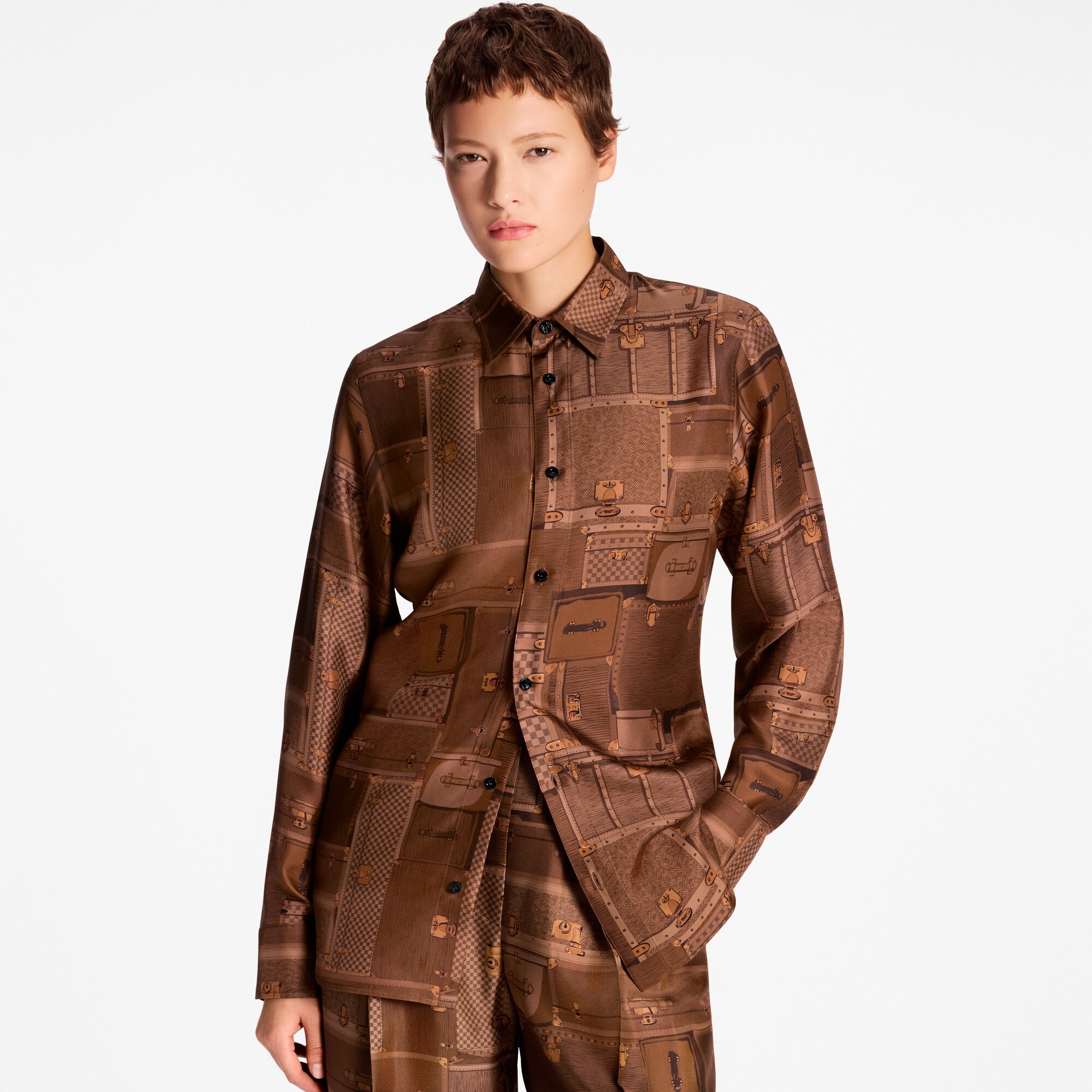Camisa de seda con estampado de baúles  Mujer Prêt-à-Porter Tops | LOUIS VUITTON (Zoom de producto)