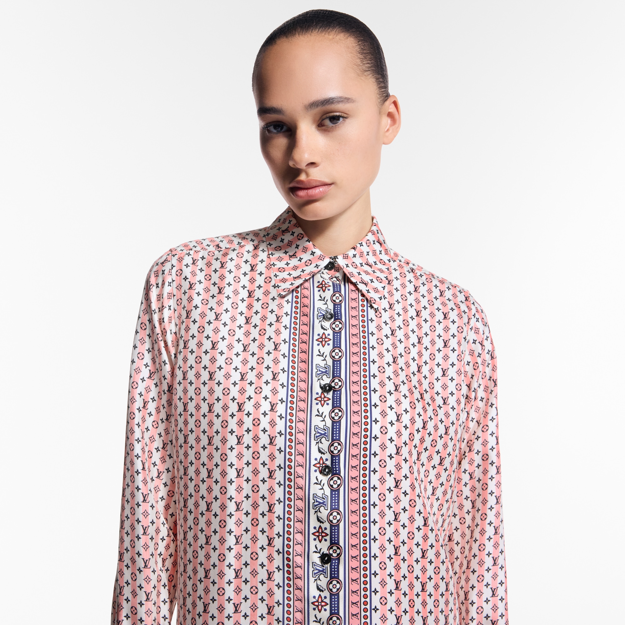 Camisa de seda con estampado de fular  Mujer Prêt-à-Porter Tops | LOUIS VUITTON (Zoom de producto)