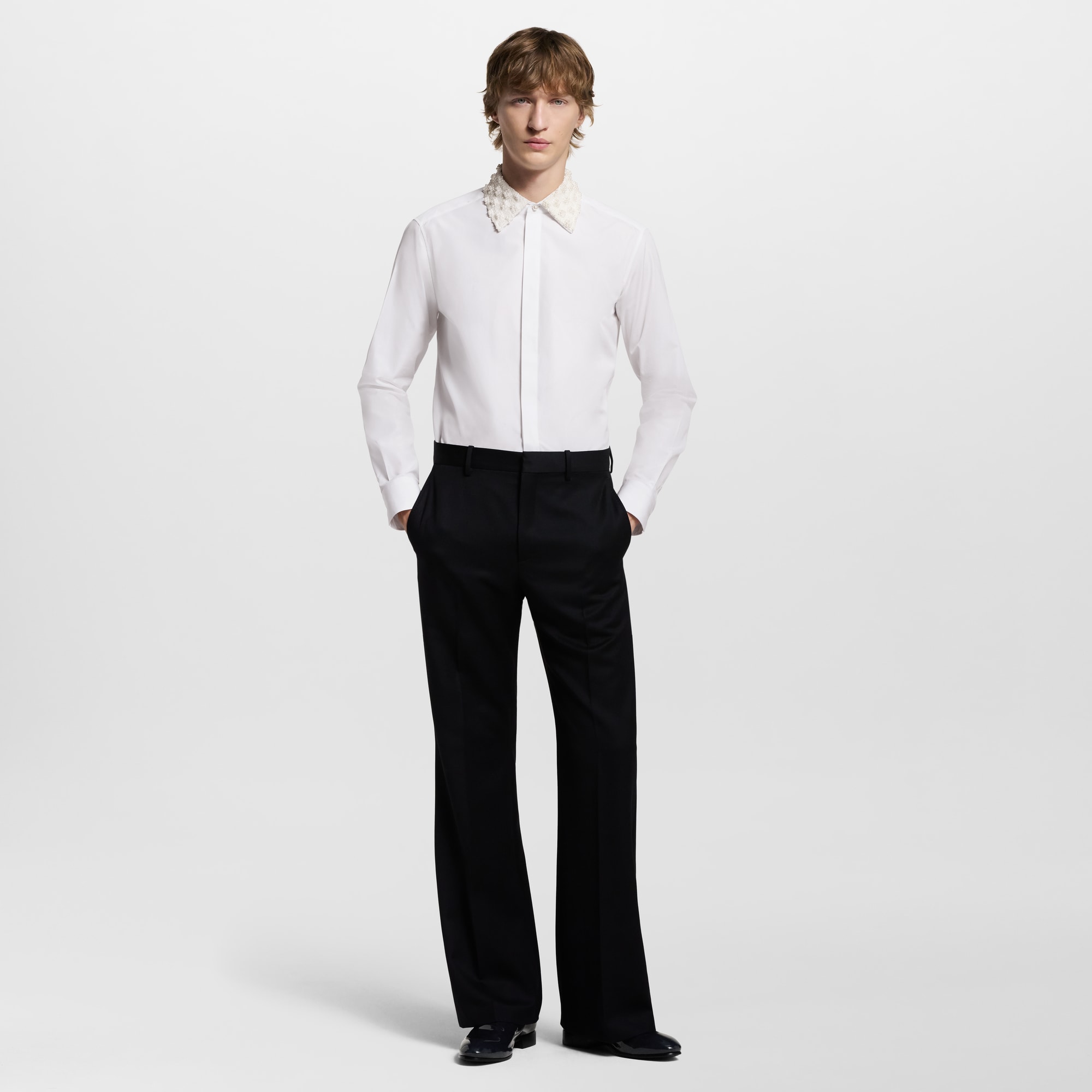 Camisa de traje con cuello bordado  Hombre Prêt-à-Porter Camisas | LOUIS VUITTON (Zoom de producto)