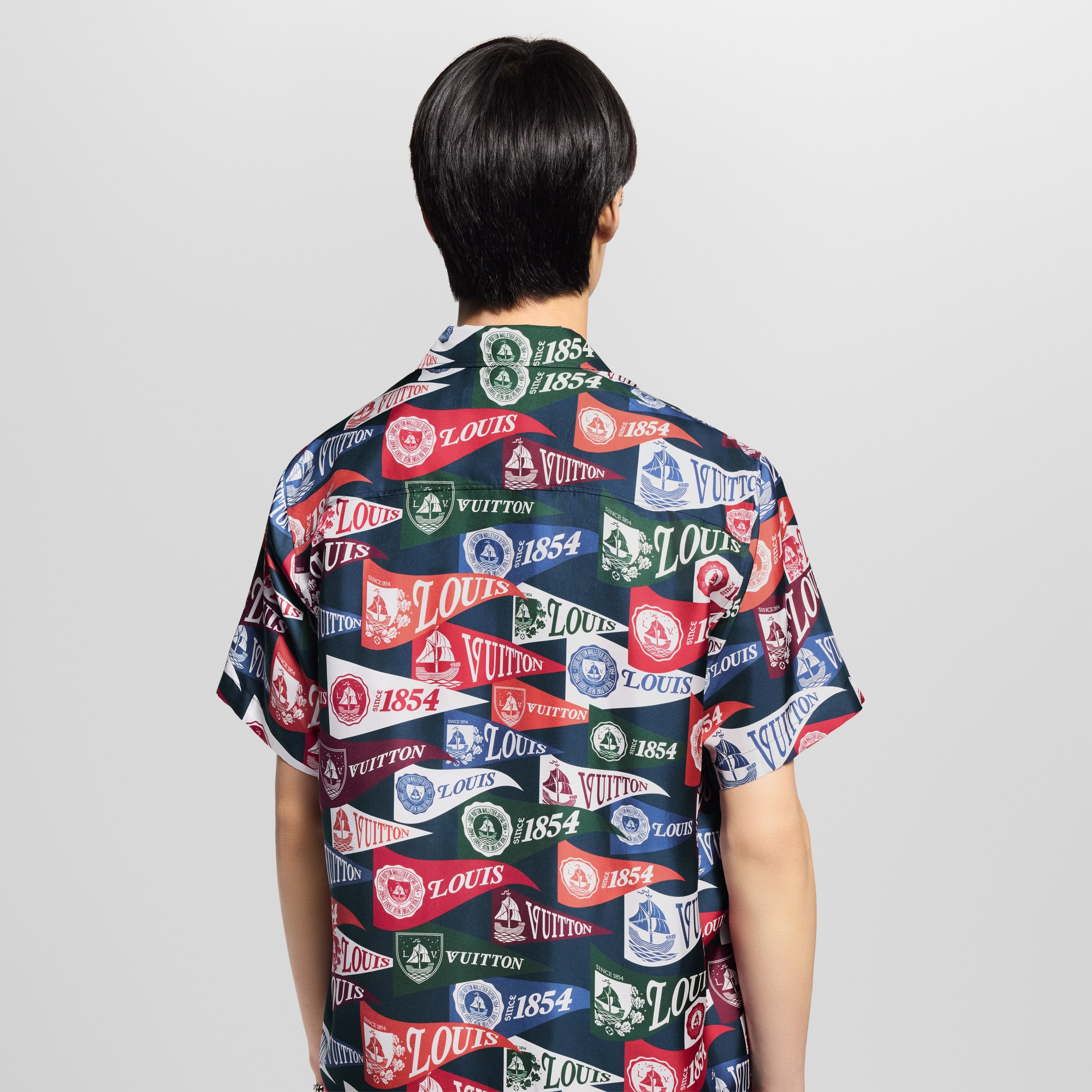 Camisa estampada de manga corta  Hombre Prêt-à-Porter Camisas | LOUIS VUITTON (Zoom de producto)
