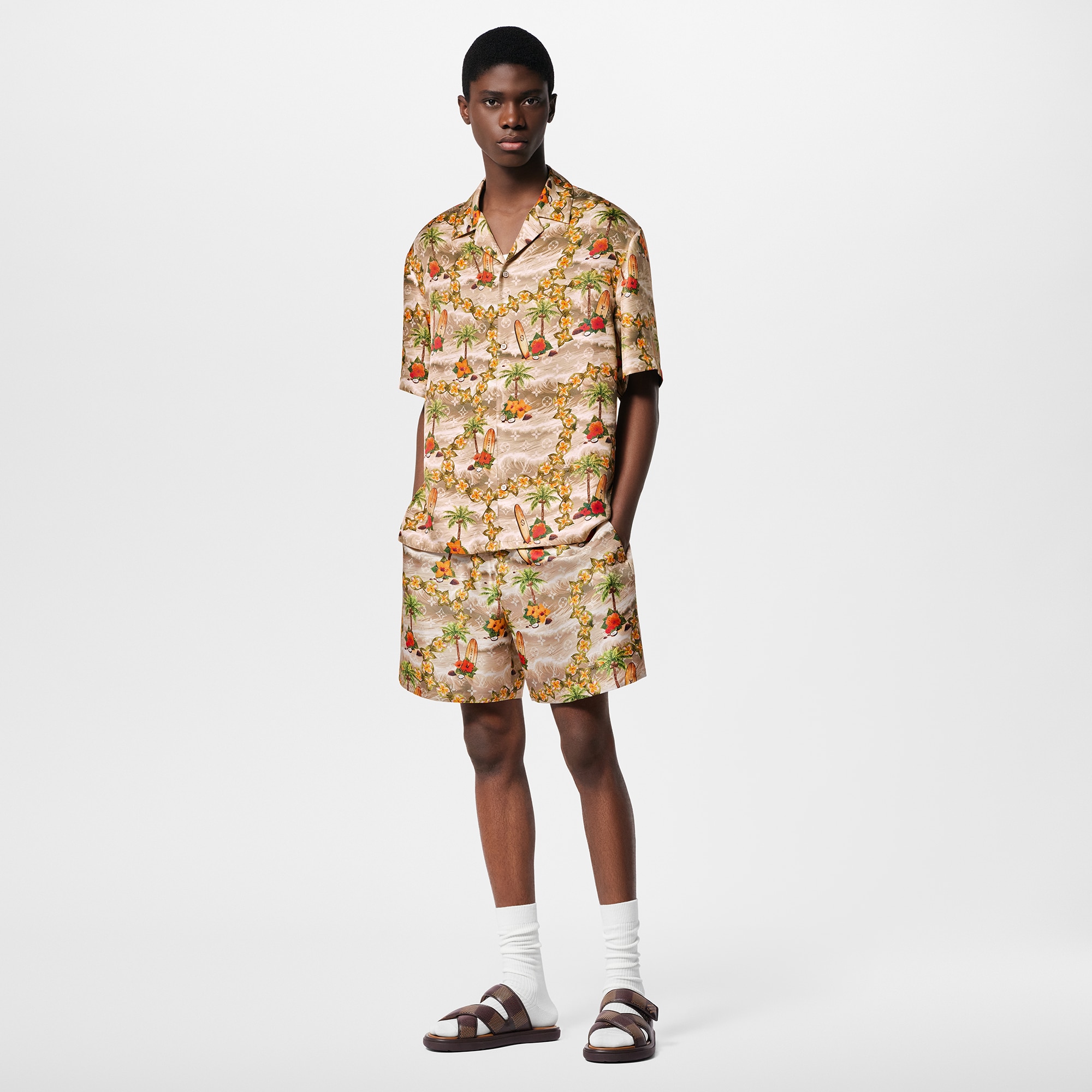 Camisa Monogram de manga corta en seda  Hombre Prêt-à-Porter Camisas | LOUIS VUITTON (Zoom de producto)