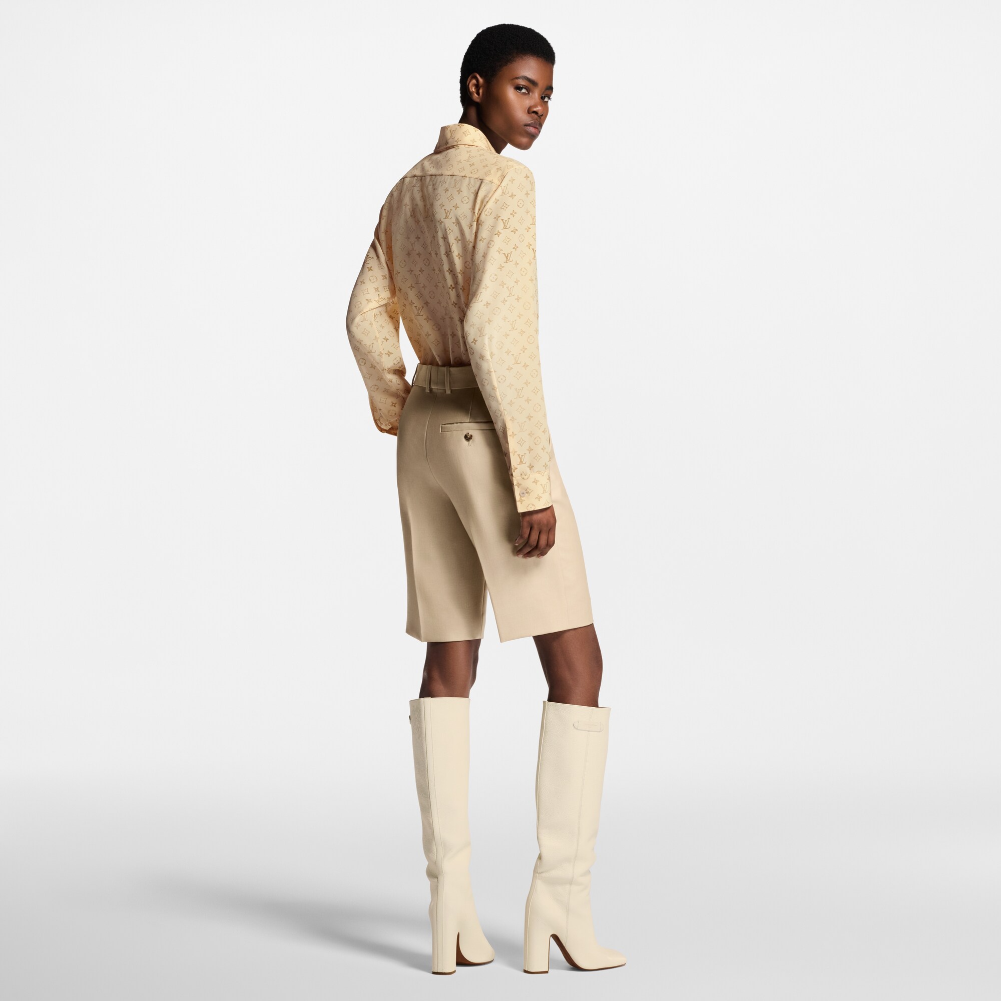 Camisa Monogram de seda  Mujer Prêt-à-Porter Tops | LOUIS VUITTON (Zoom de producto)