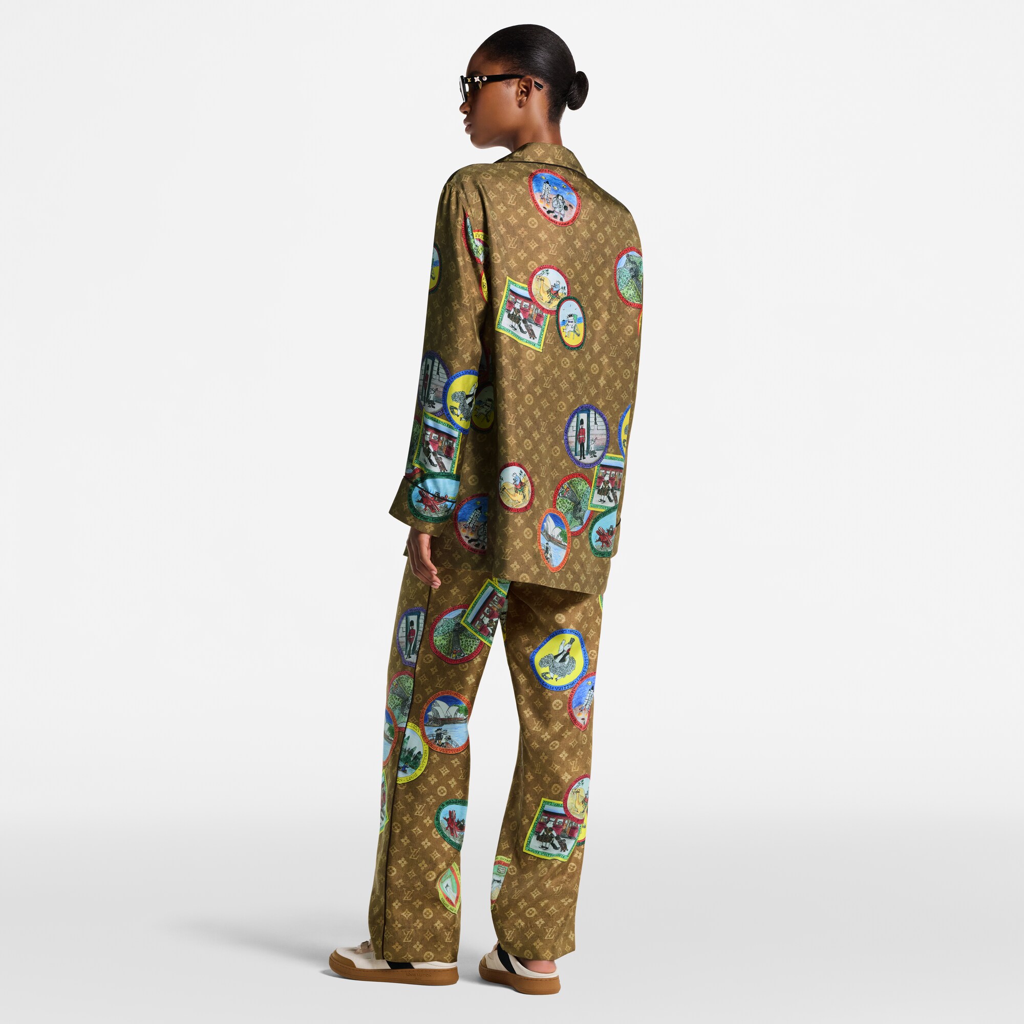 Camisa tipo pijama Monogram con sellos de gatos  Mujer Prêt-à-Porter Tops | LOUIS VUITTON (Zoom de producto)
