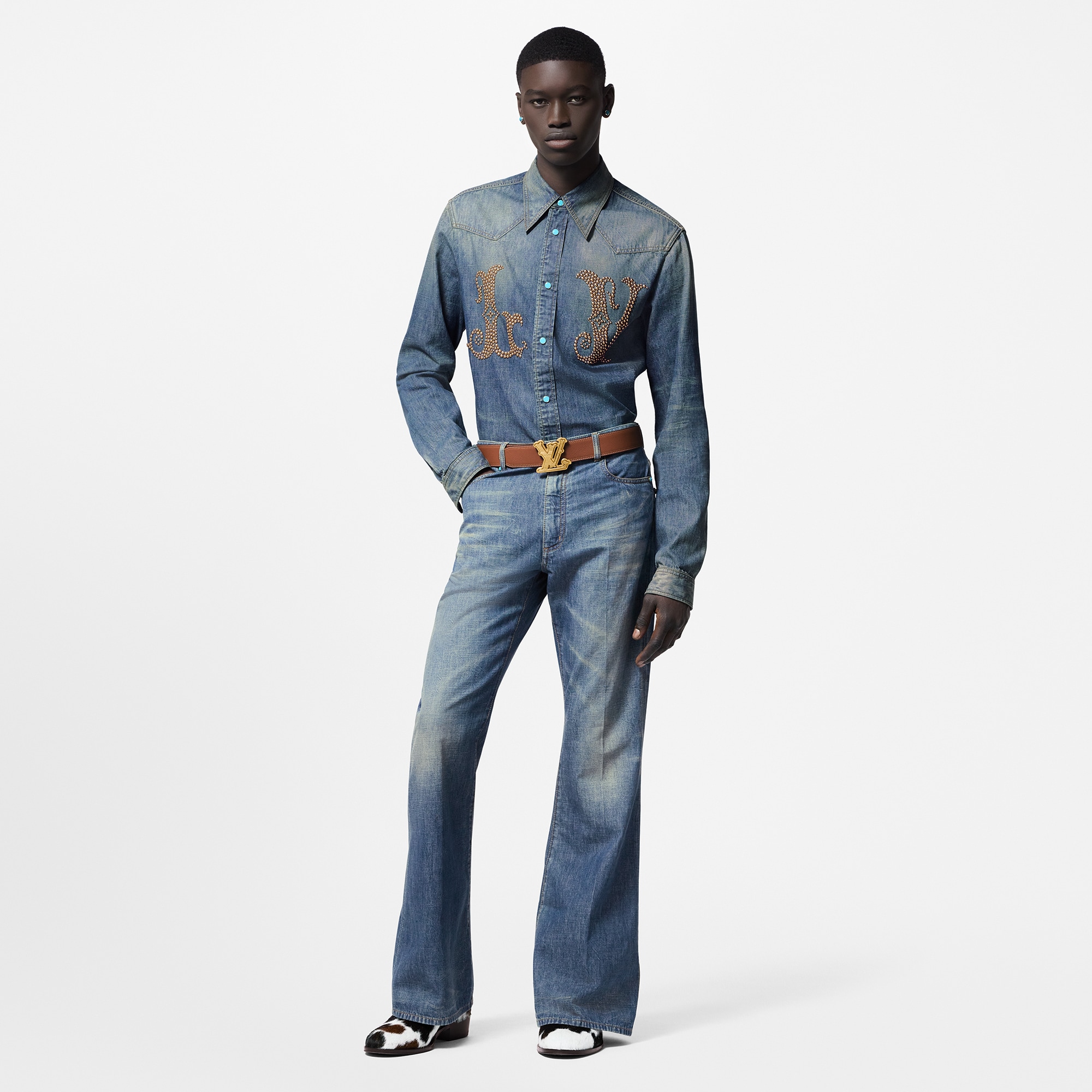Camisa vaquera ajustada de manga larga  Hombre Prêt-à-Porter Camisas | LOUIS VUITTON (Zoom de producto)