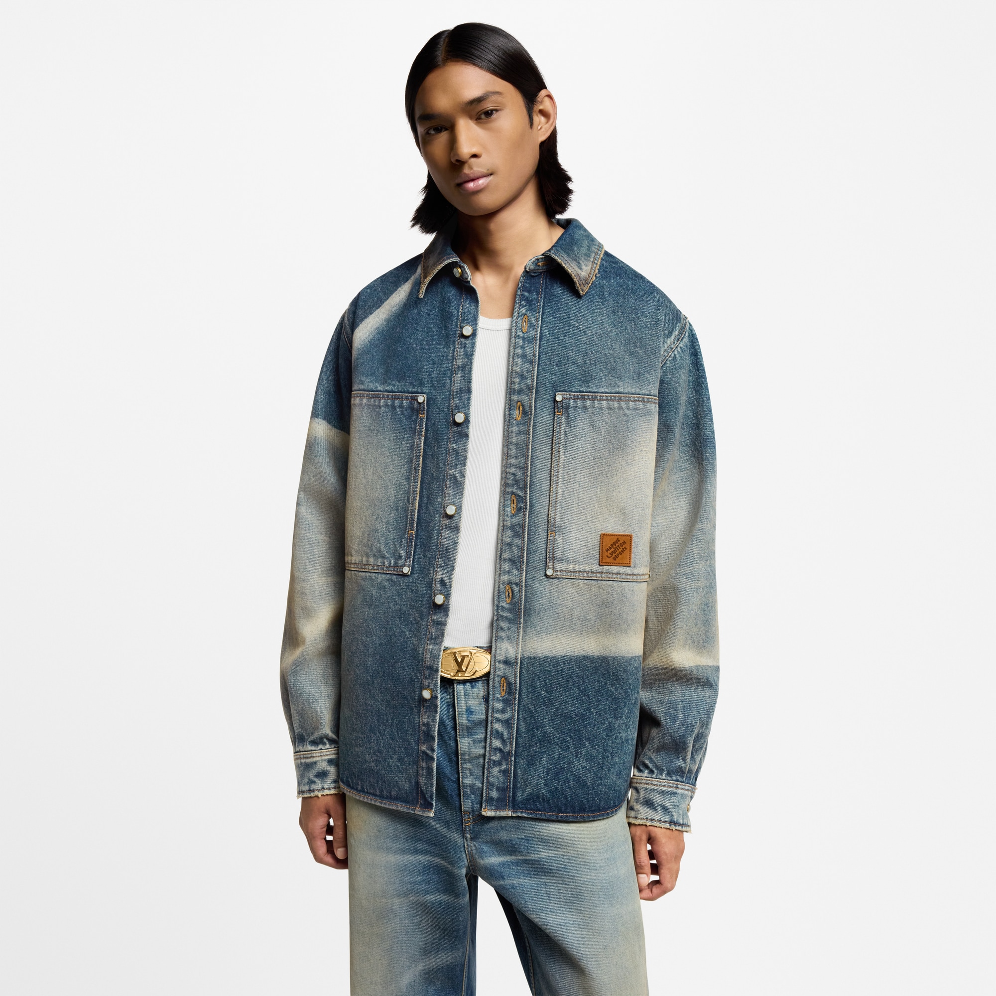 Camisa vaquera con efecto desteñido  Hombre Prêt-à-Porter Camisas | LOUIS VUITTON (Zoom de producto)