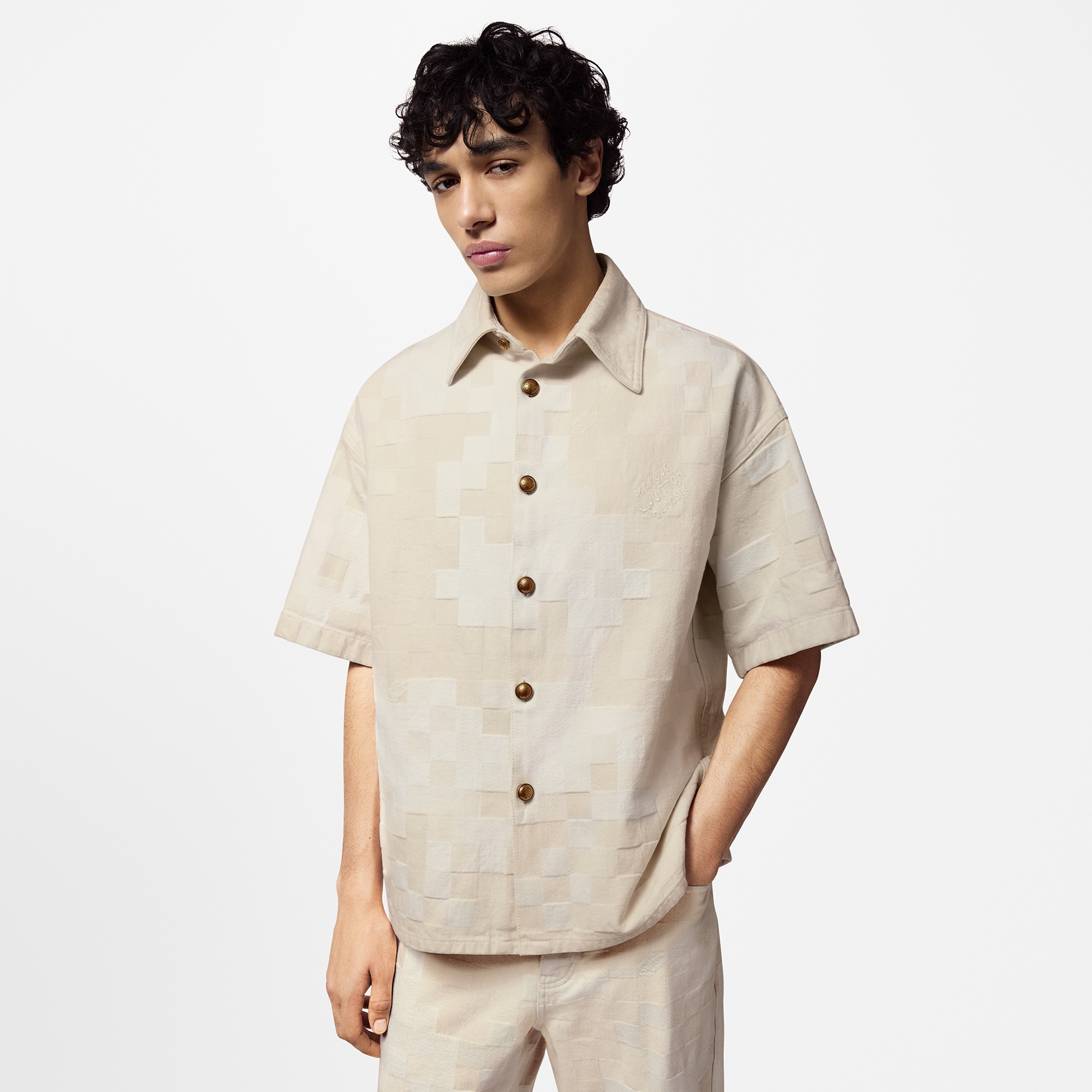 Camisa vaquera Damier de manga corta  Hombre Prêt-à-Porter Camisas | LOUIS VUITTON (Zoom de producto)