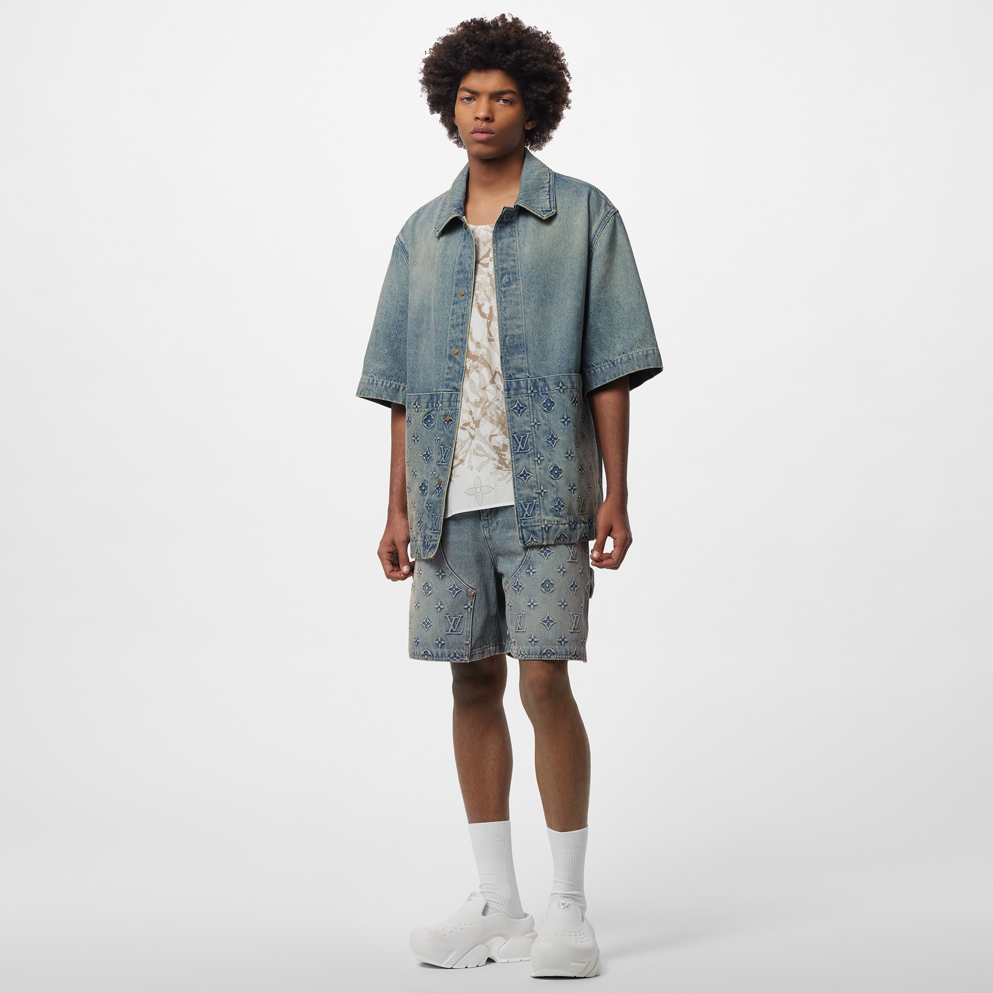 Camisa vaquera de manga corta  Hombre Prêt-à-Porter Camisas | LOUIS VUITTON (Zoom de producto)