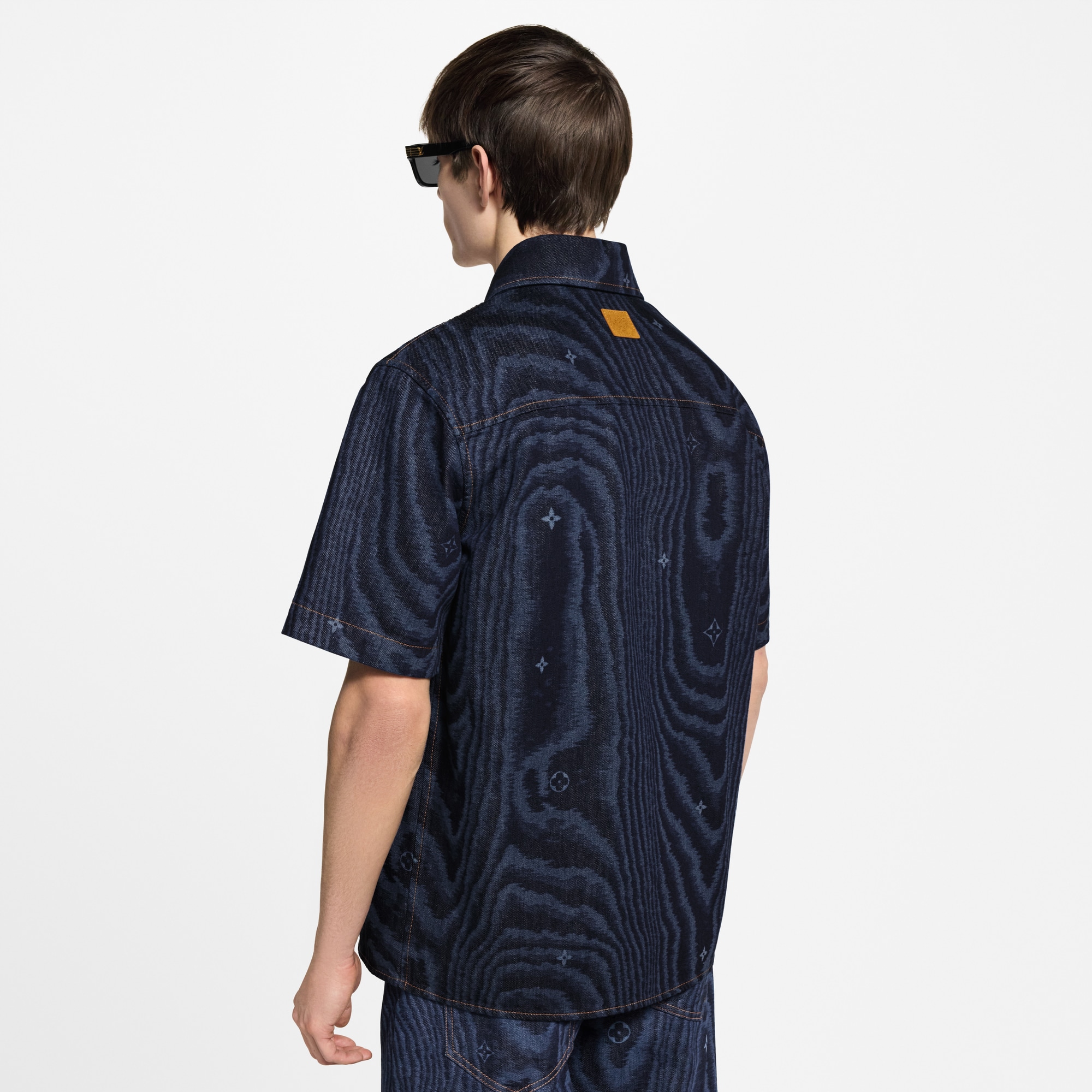 Camisa vaquera de manga corta  Hombre Prêt-à-Porter Camisas | LOUIS VUITTON (Zoom de producto)
