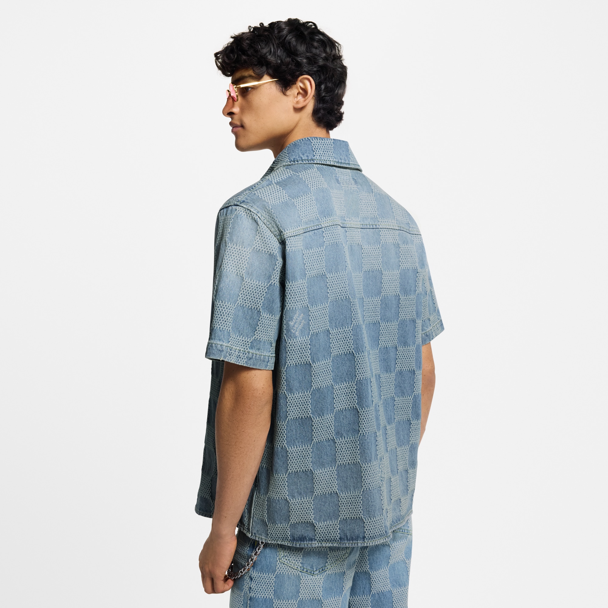 Camisa vaquera de manga corta 3D Damier  Hombre Prêt-à-Porter Camisas | LOUIS VUITTON (Zoom de producto)