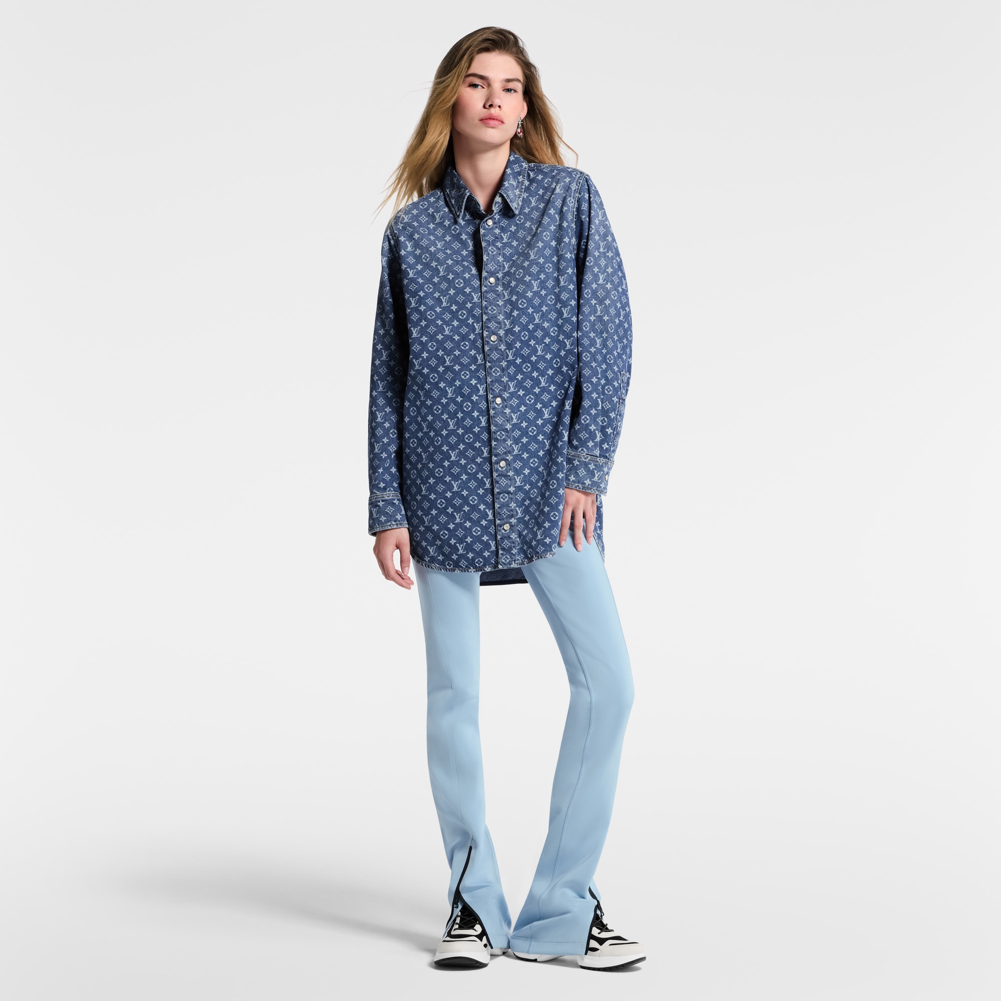 Camisa vaquera Monogram  Mujer Prêt-à-Porter Tops | LOUIS VUITTON (Zoom de producto)