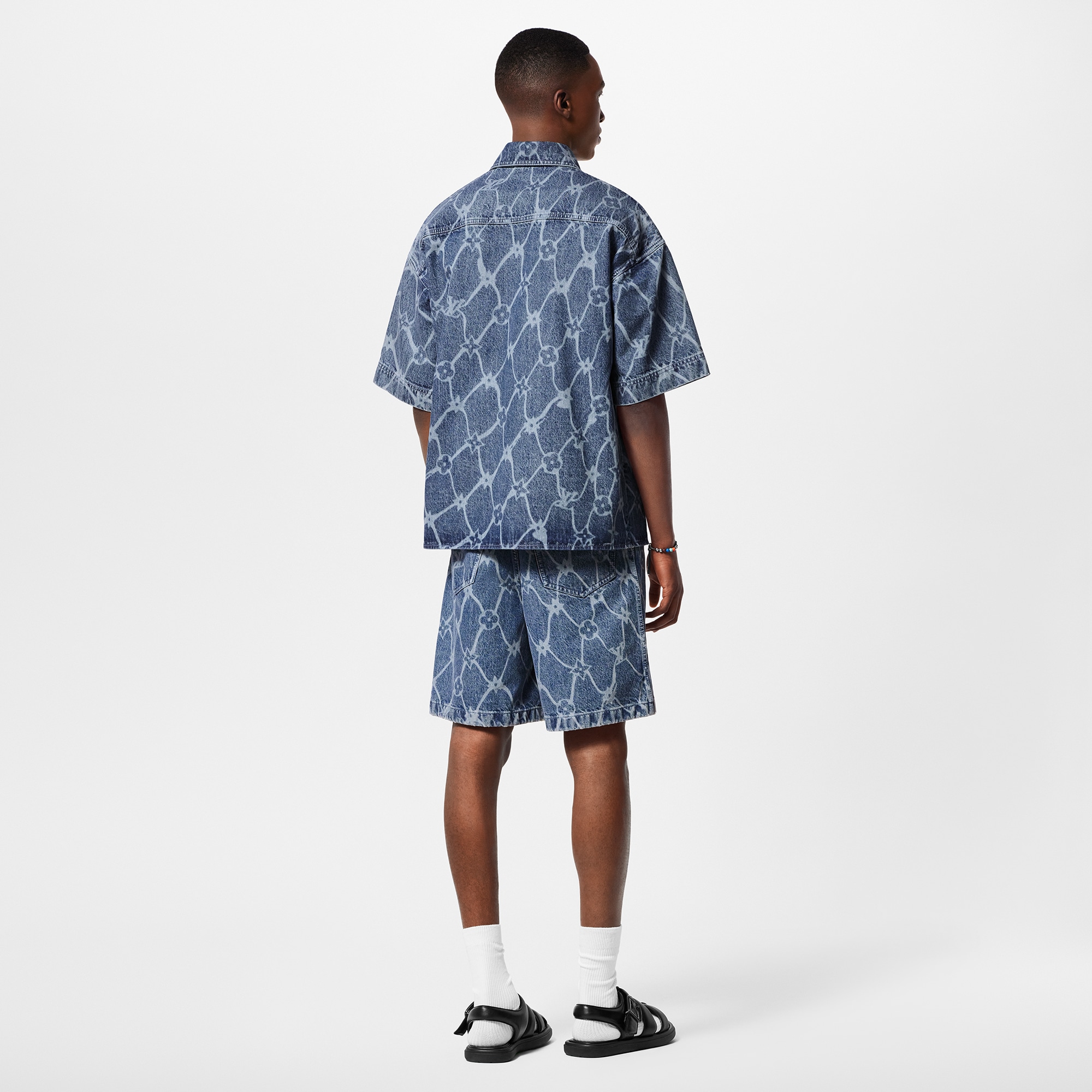 Camisa vaquera Monogram de manga corta  Hombre Prêt-à-Porter Camisas | LOUIS VUITTON (Zoom de producto)
