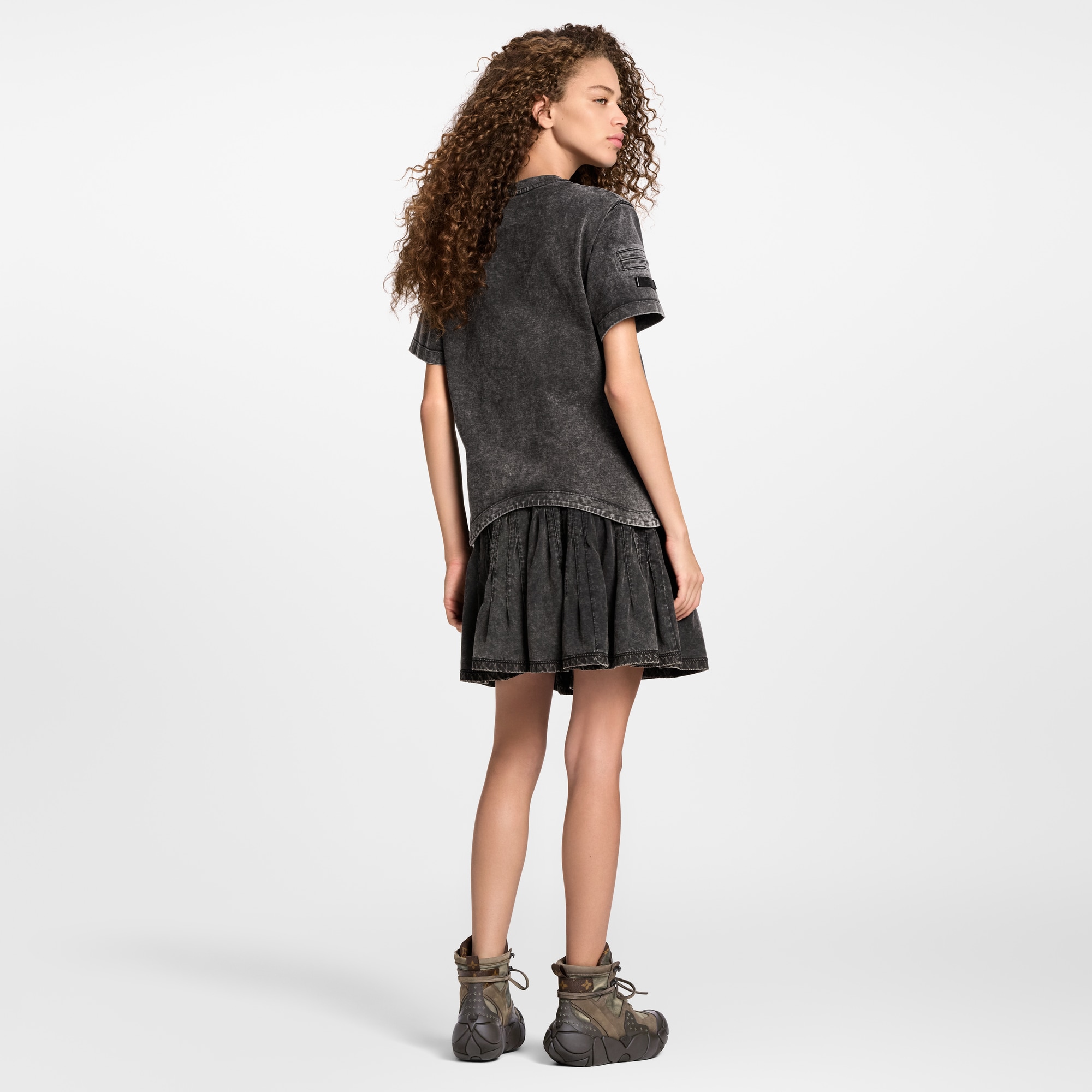 Camiseta con bajo curvo  Mujer Prêt-à-Porter Tops | LOUIS VUITTON (Zoom de producto)