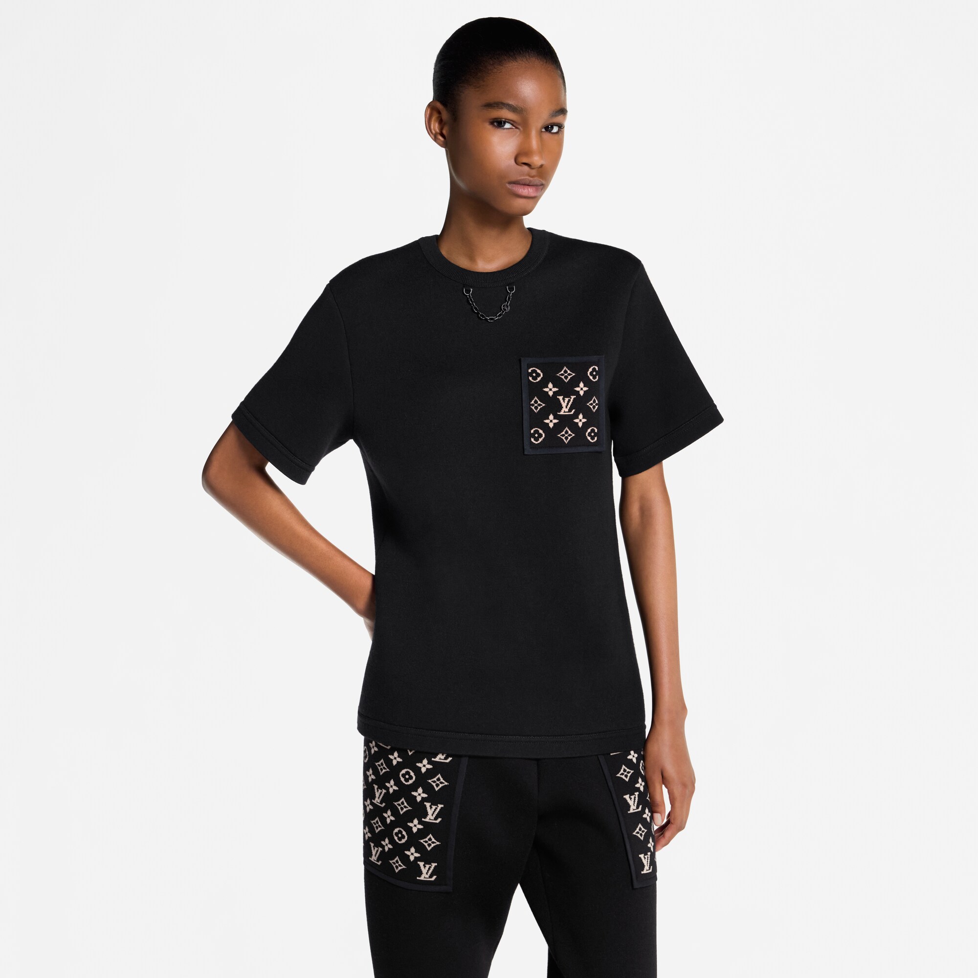 Camiseta con bolsillo Monogram  Mujer Prêt-à-Porter Tops | LOUIS VUITTON (Zoom de producto)
