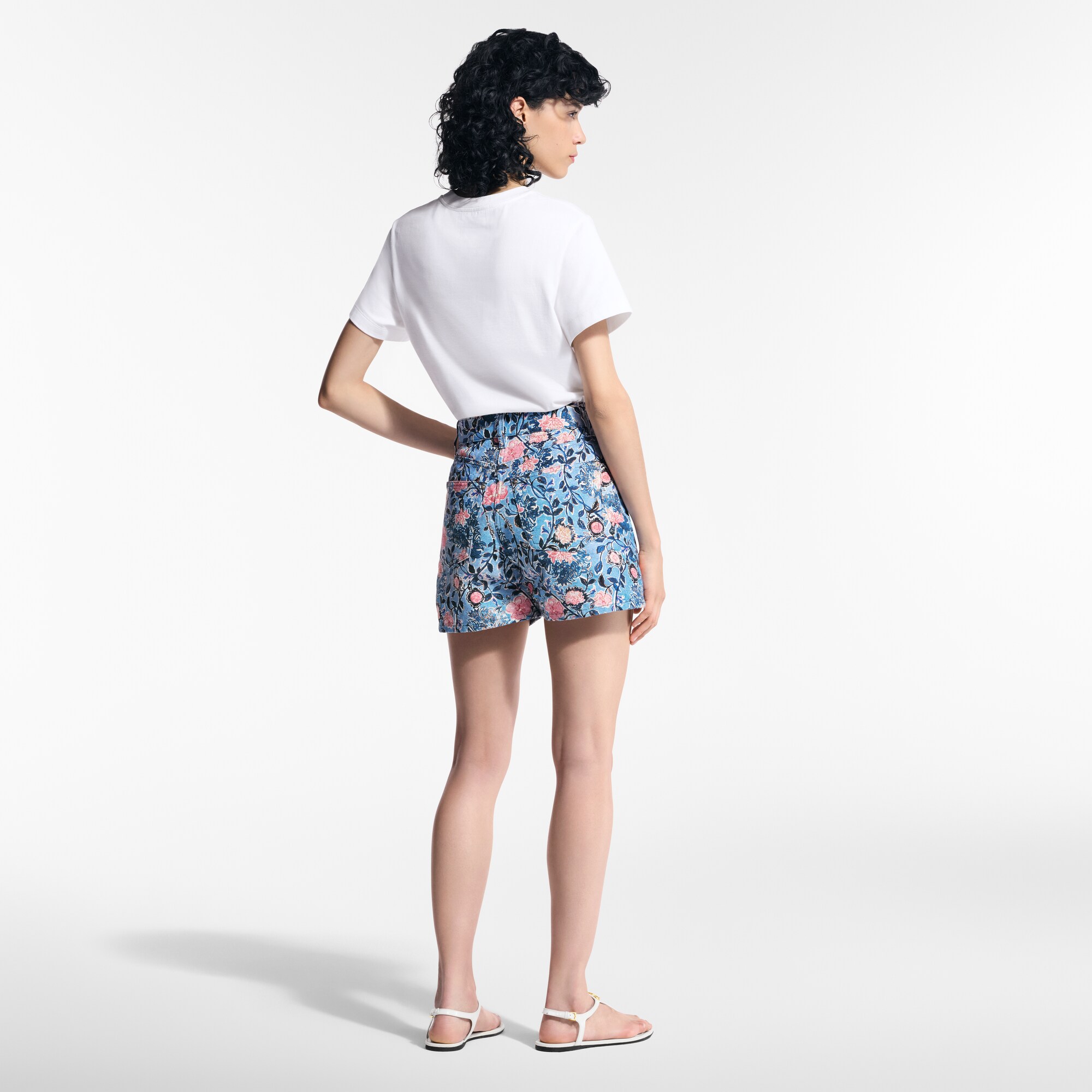 Camiseta con bordado LV  Mujer Prêt-à-Porter Tops | LOUIS VUITTON (Zoom de producto)