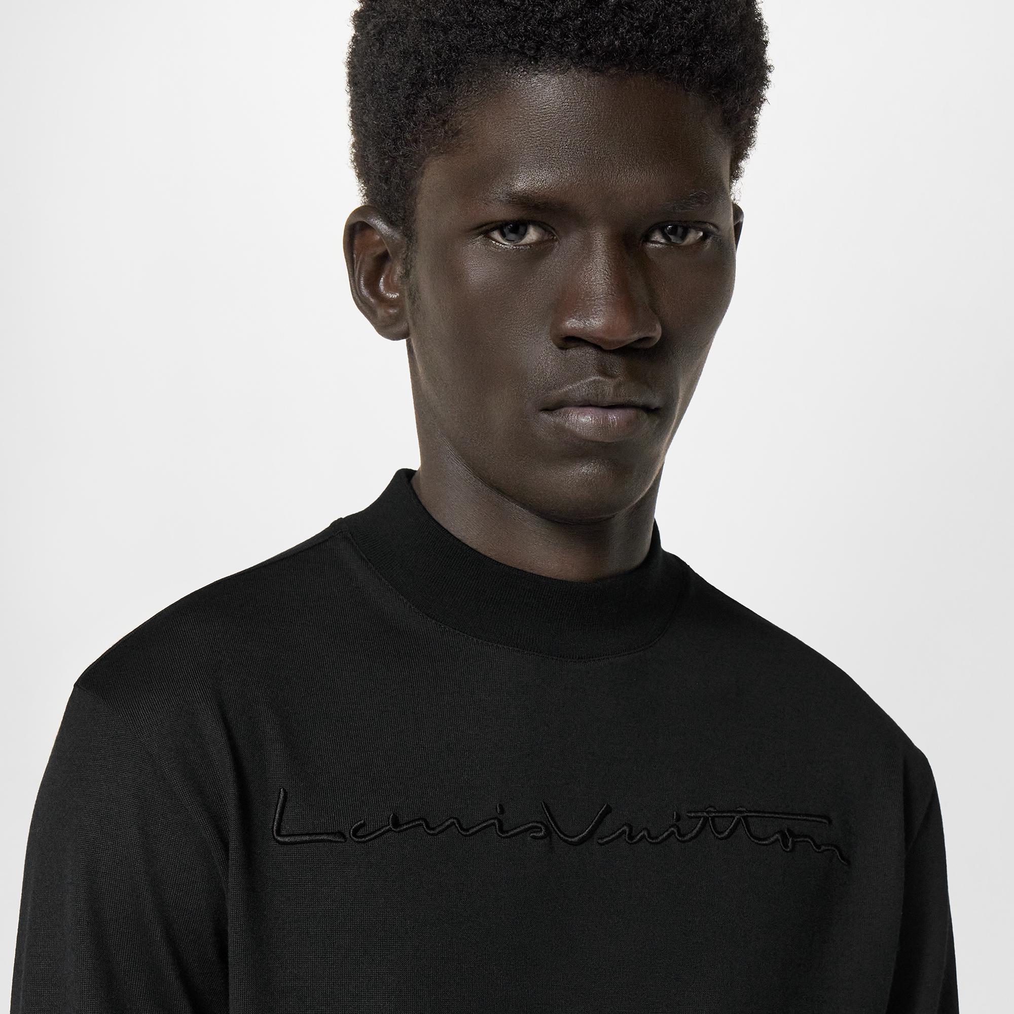 Camiseta con logotipo LV tridimensional bordado  Hombre Prêt-à-Porter Camisetas y polos | LOUIS VUITTON (Zoom de producto)