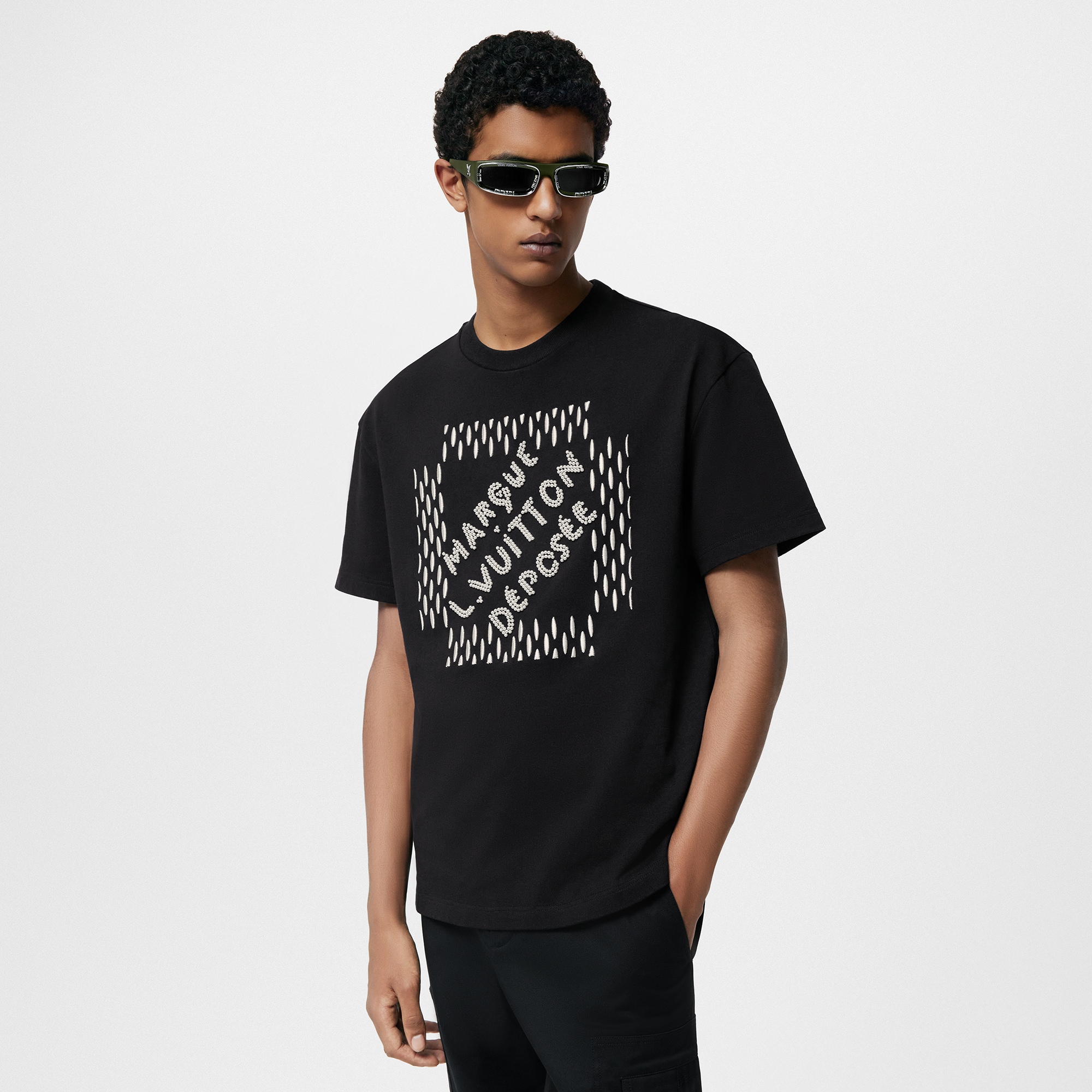 Camiseta de algodón bordada  Hombre Prêt-à-Porter Camisetas y polos | LOUIS VUITTON (Zoom de producto)