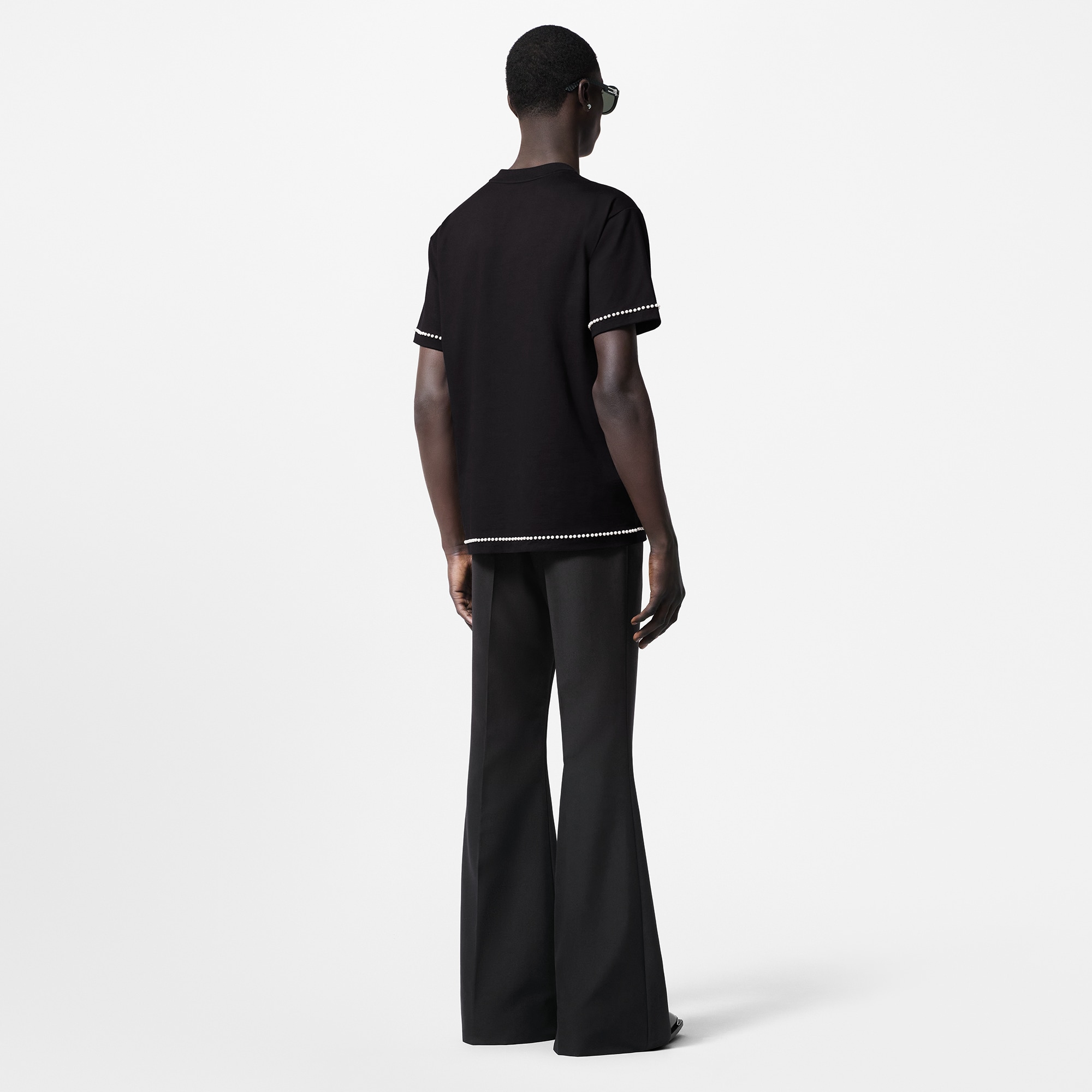 Camiseta de algodón con tachuelas  Hombre Prêt-à-Porter Camisetas y polos | LOUIS VUITTON (Zoom de producto)