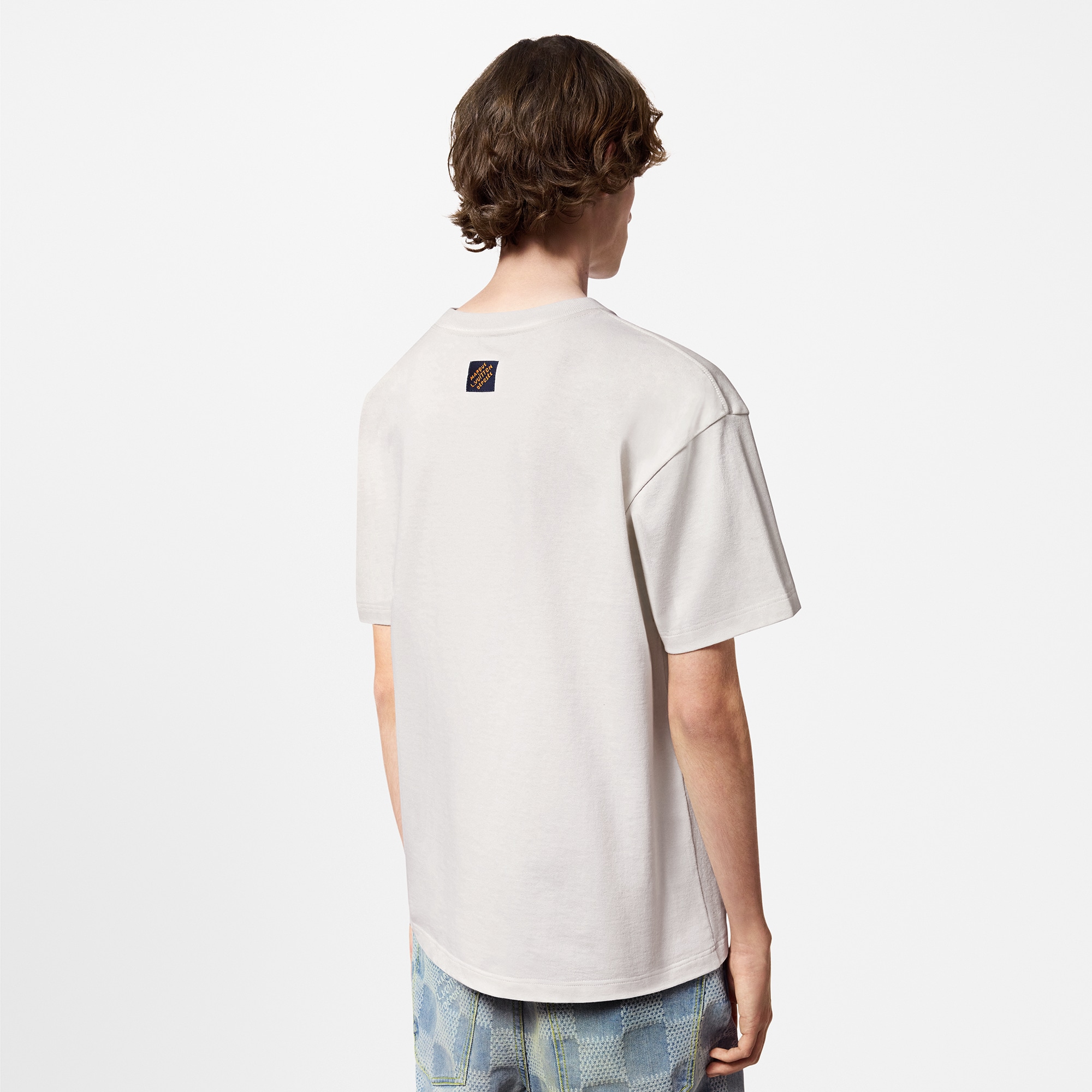 Camiseta de manga corta bordada  Hombre Prêt-à-Porter Camisetas y polos | LOUIS VUITTON (Zoom de producto)