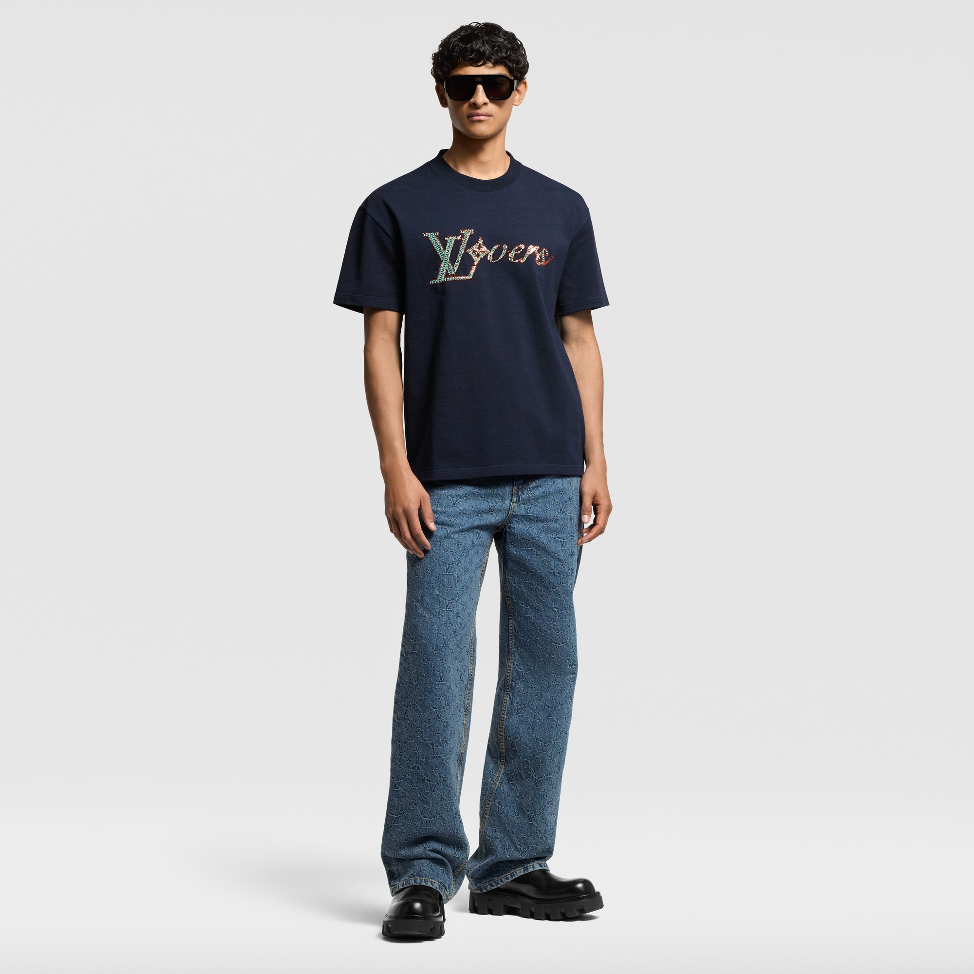 Camiseta de manga corta LV Vers  Hombre Prêt-à-Porter Camisetas y polos | LOUIS VUITTON (Zoom de producto)