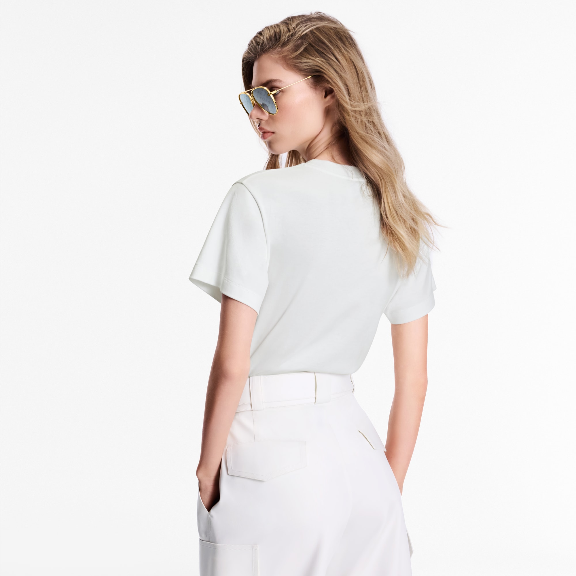 Camiseta LV flocada  Mujer Prêt-à-Porter Tops | LOUIS VUITTON (Zoom de producto)