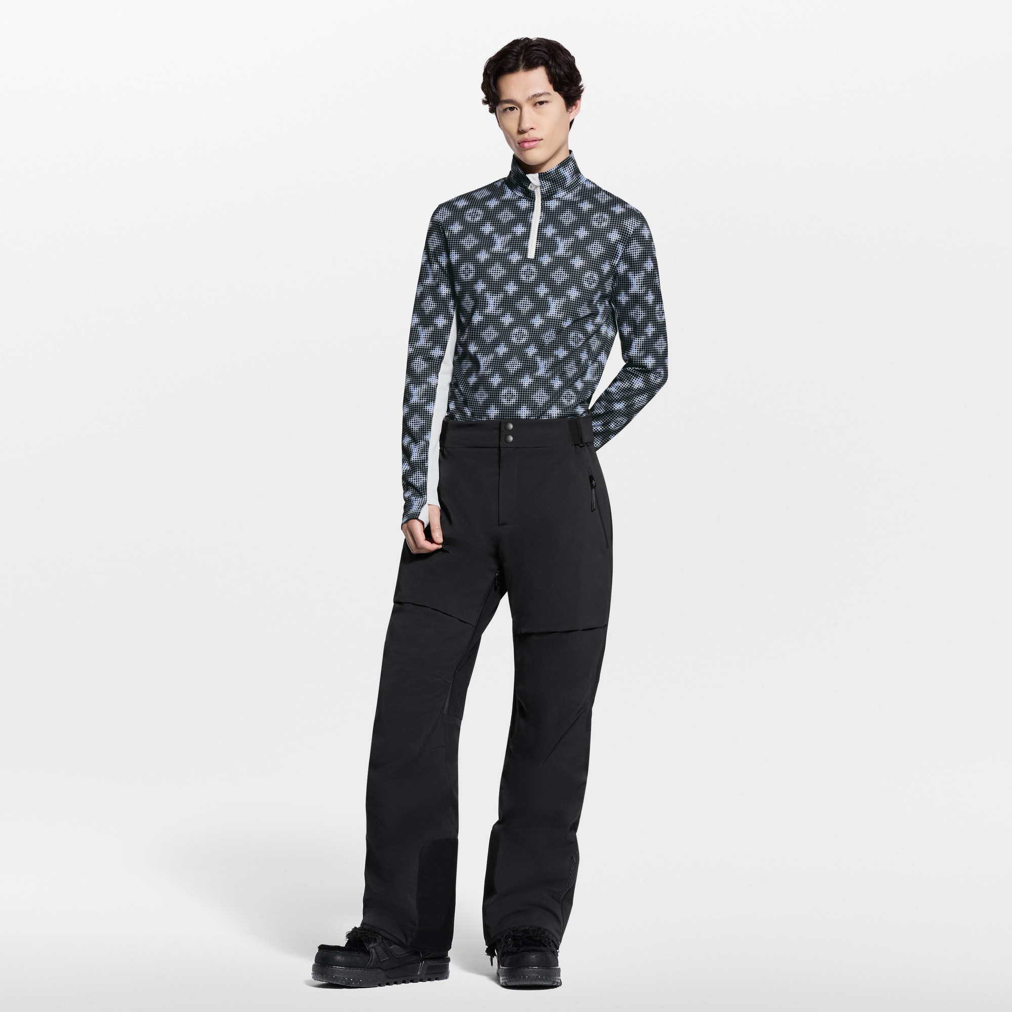 Camiseta técnica Monogram de manga larga  Hombre Prêt-à-Porter Camisetas y polos | LOUIS VUITTON (Zoom de producto)