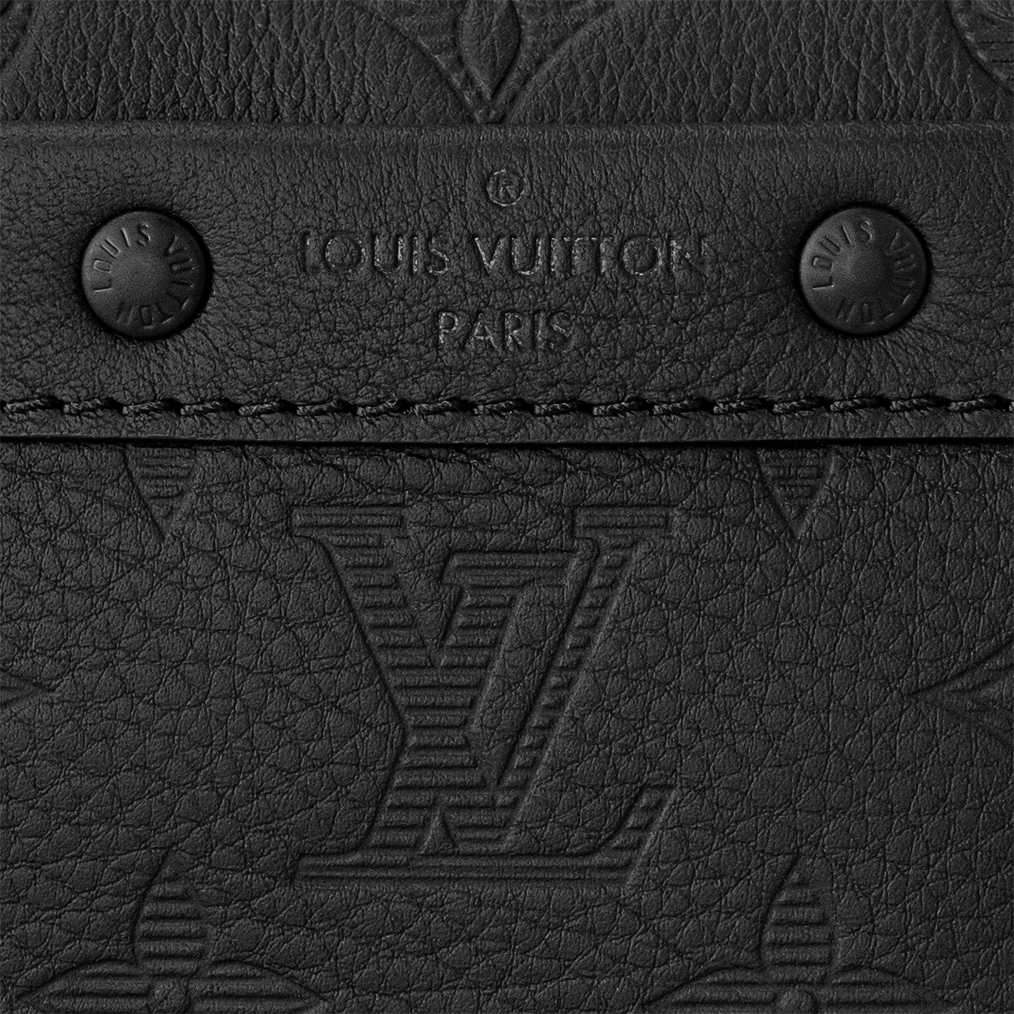 Cartera Alpha con bandolera Piel Monogram Shadow  Hombre Bolsos Todas las colecciones | LOUIS VUITTON (Zoom de producto)