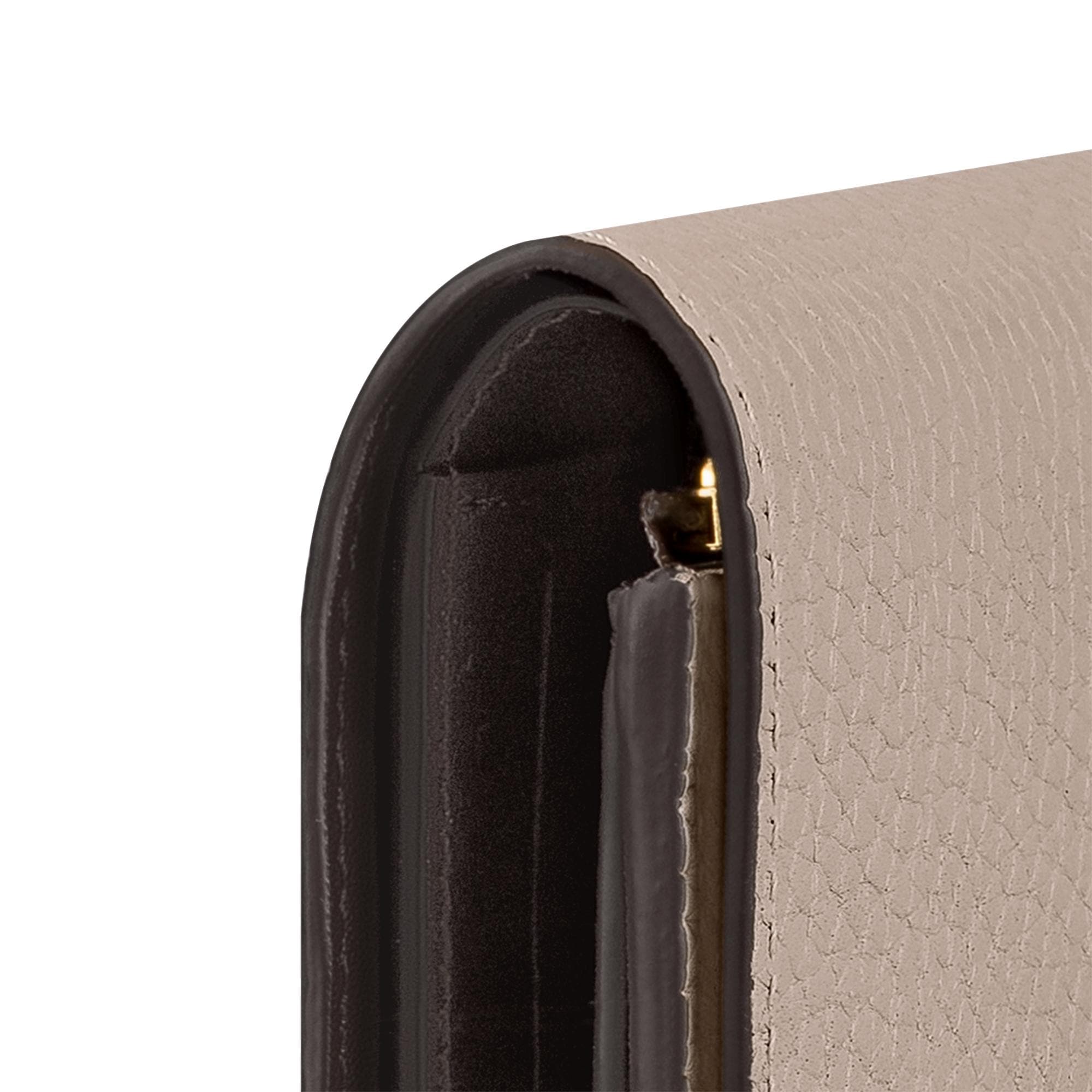 Cartera compacta Capucines Piel Taurillon Mujer Carteras y pequeña marroquinería Todas las carteras y pequeña marroquinería | LOUIS VUITTON (Zoom de producto)