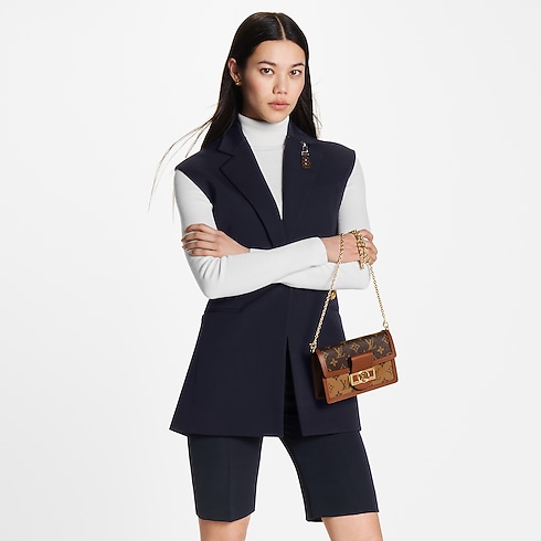 Cartera Dauphine con cadena Autres Toiles Monogram Mujer Carteras y pequeña marroquinería Todas las carteras y pequeña marroquinería | LOUIS VUITTON (Zoom de producto)