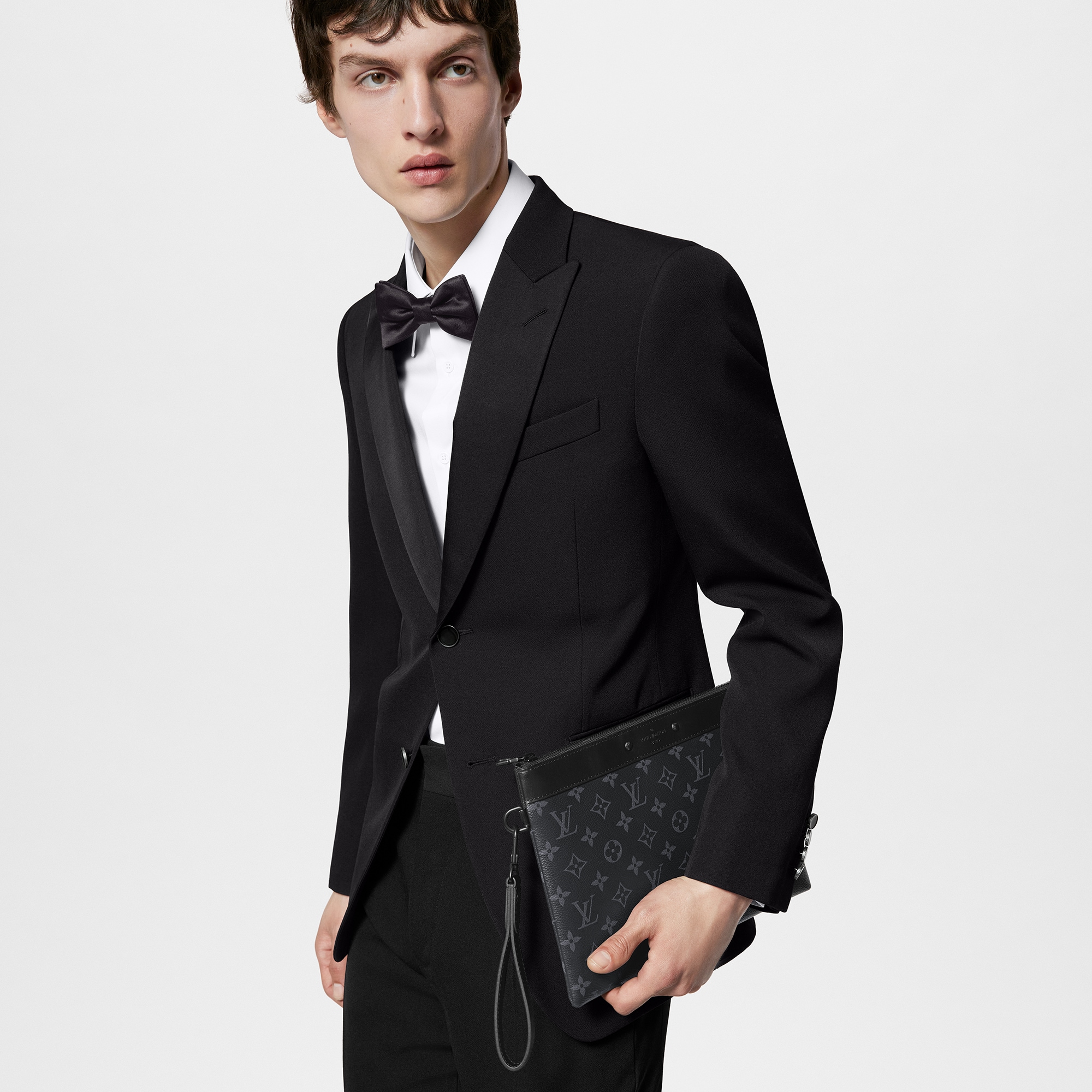 Cartera de mano Pochette To-Go Lona Monogram Eclipse Hombre Viaje Accesorios de viaje | LOUIS VUITTON (Zoom de producto)