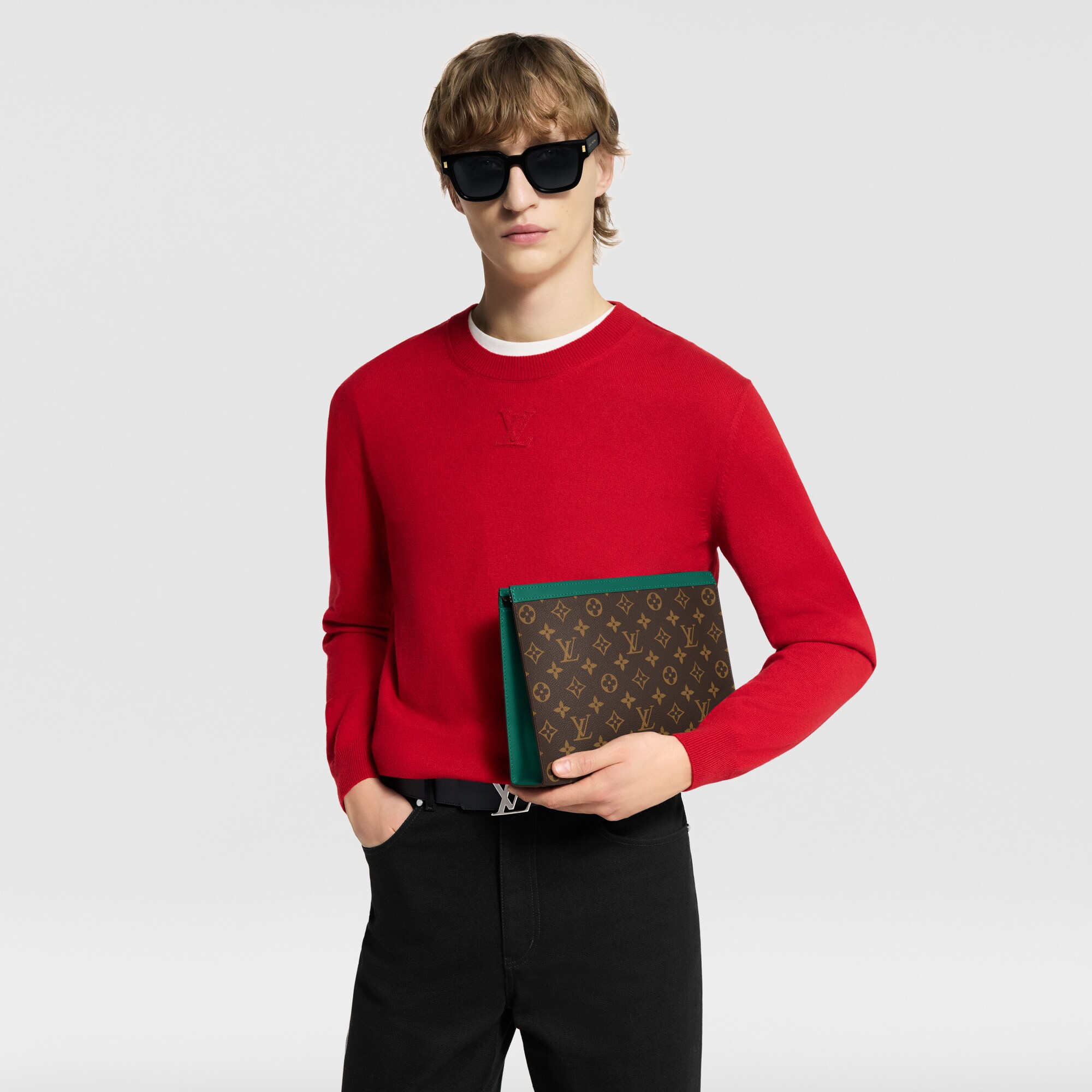 Cartera de mano Voyage MM Lona Monogram Macassar Hombre Carteras y pequeña marroquinería Pochettes | LOUIS VUITTON (Zoom de producto)