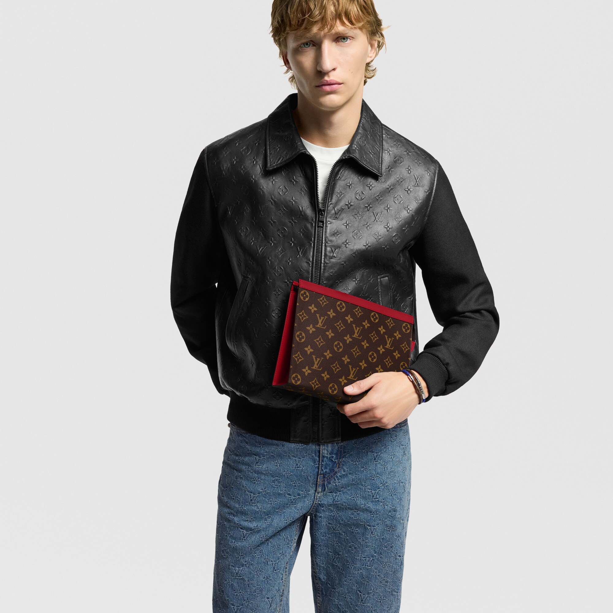 Cartera de mano Voyage MM G73 Hombre Carteras y pequeña marroquinería Pochettes | LOUIS VUITTON (Zoom de producto)