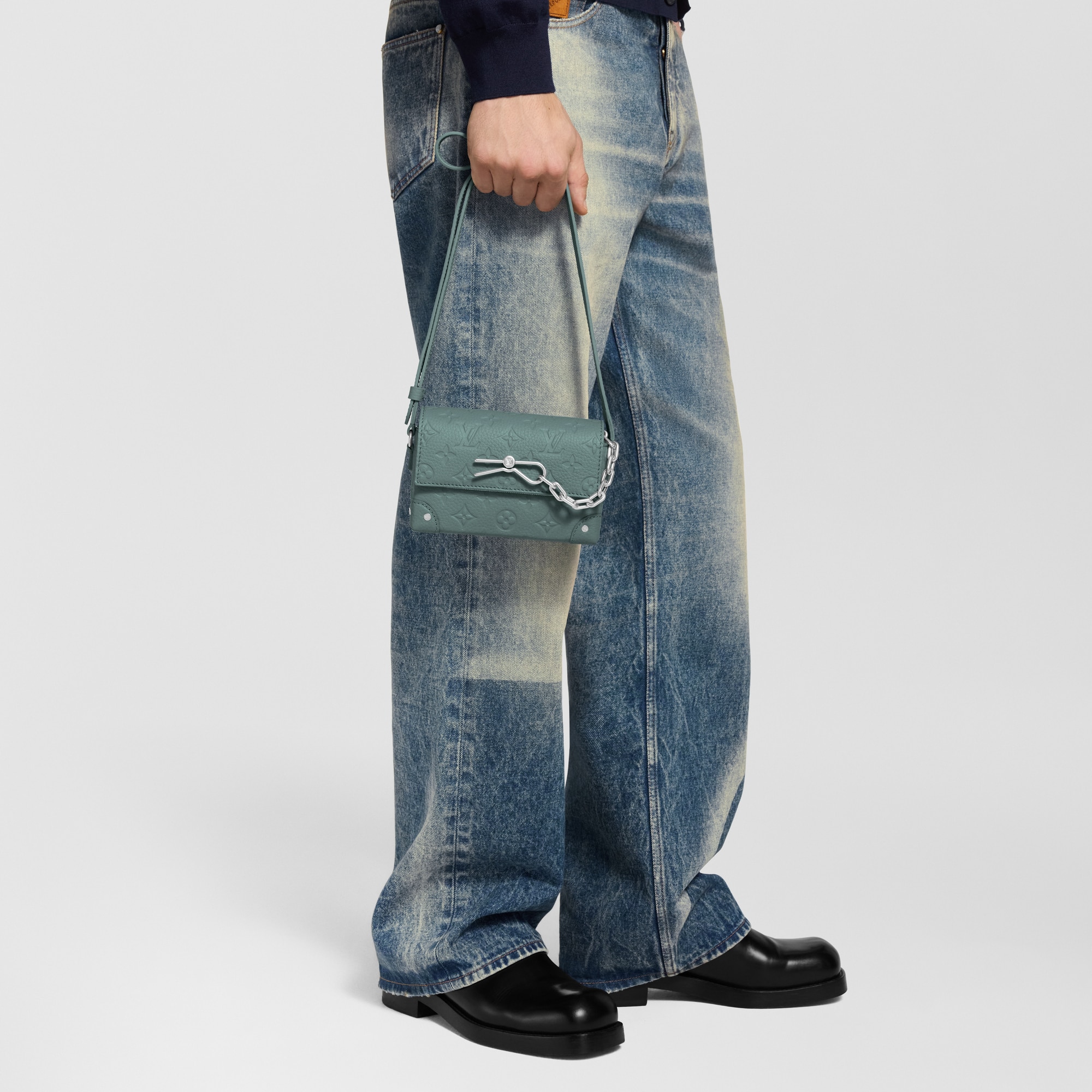 Cartera Steamer con bandolera Taurillon Monogram Bolsos y pequeña marroquinería Bolso de hombre Novedades | LOUIS VUITTON (Zoom de producto)