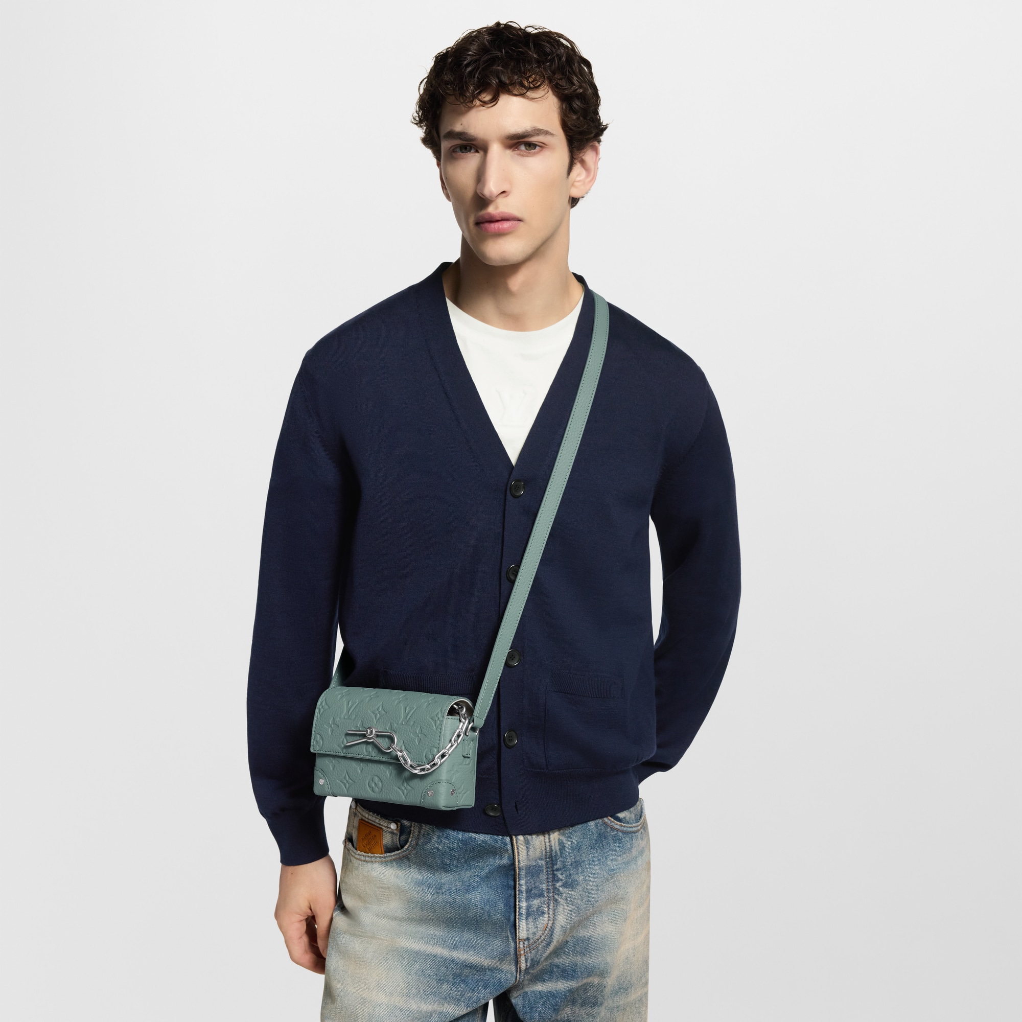 Cartera Steamer con bandolera Taurillon Monogram Bolsos y pequeña marroquinería Bolso de hombre Novedades | LOUIS VUITTON (Zoom de producto)