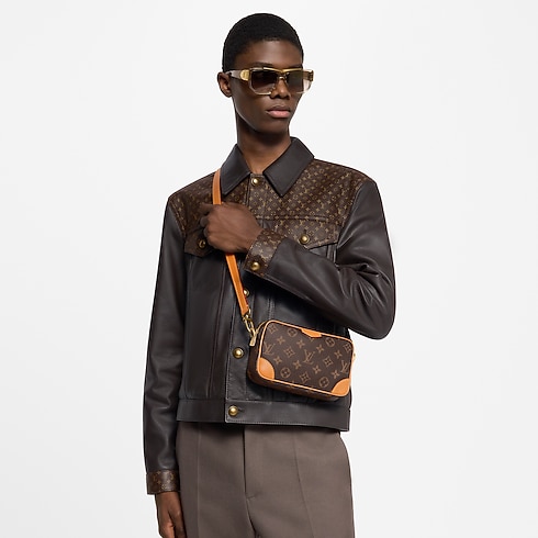 Cartera Trocadéro con bandolera Monogram Archive Hombre Carteras y pequeña marroquinería Mini Bolsos | LOUIS VUITTON (Zoom de producto)