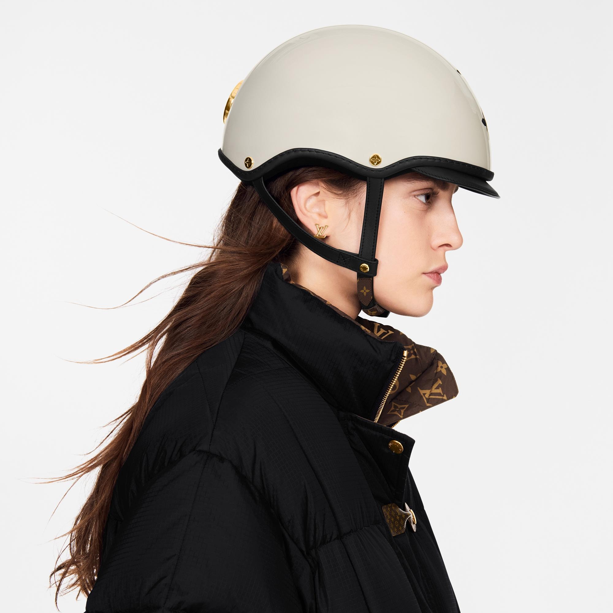 Casco MM S00 Hombre Discontinued Product Obs 8 | LOUIS VUITTON (Zoom de producto)
