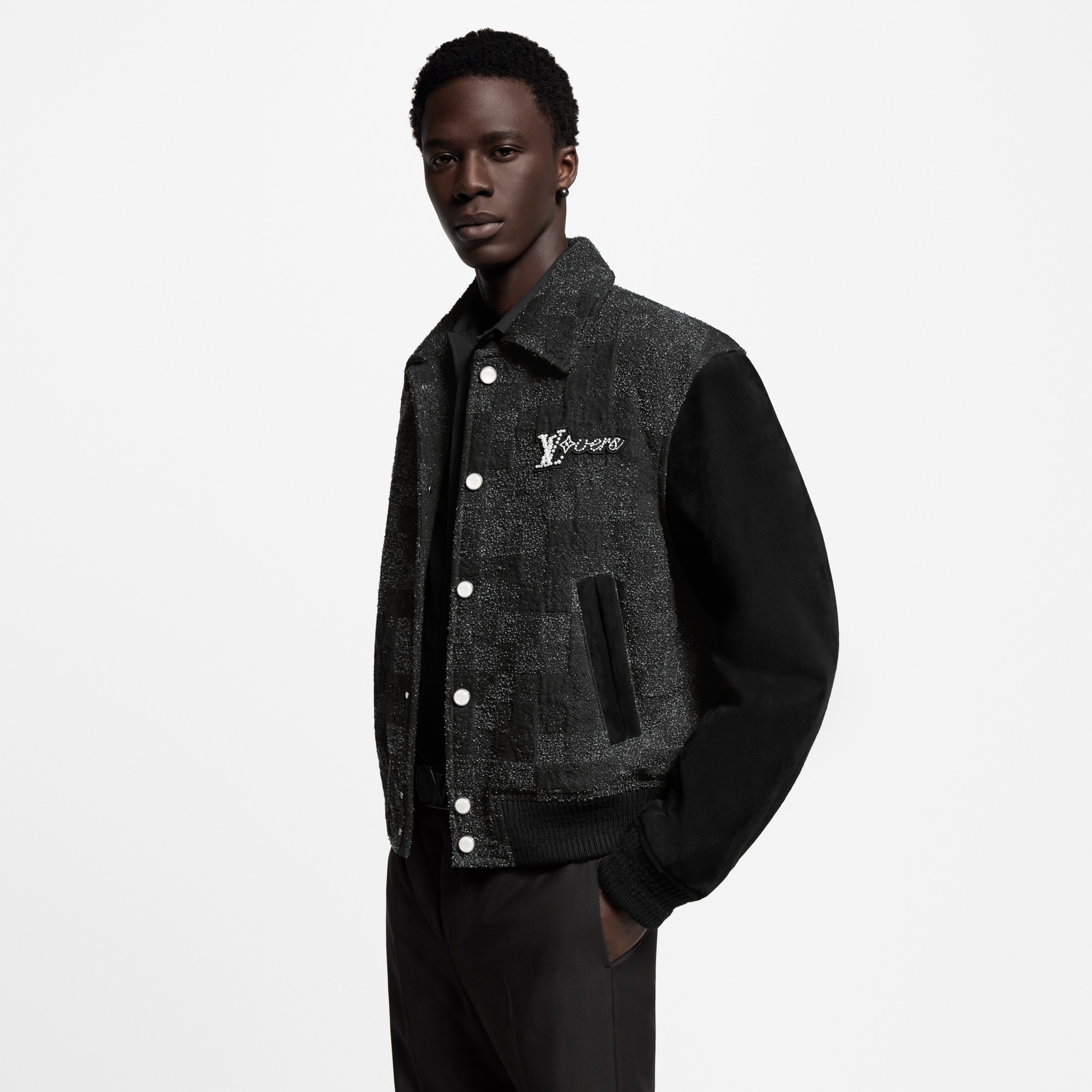 Cazadora universitaria con detalles en piel  Hombre Prêt-à-Porter Cazadoras y abrigos | LOUIS VUITTON (Zoom de producto)