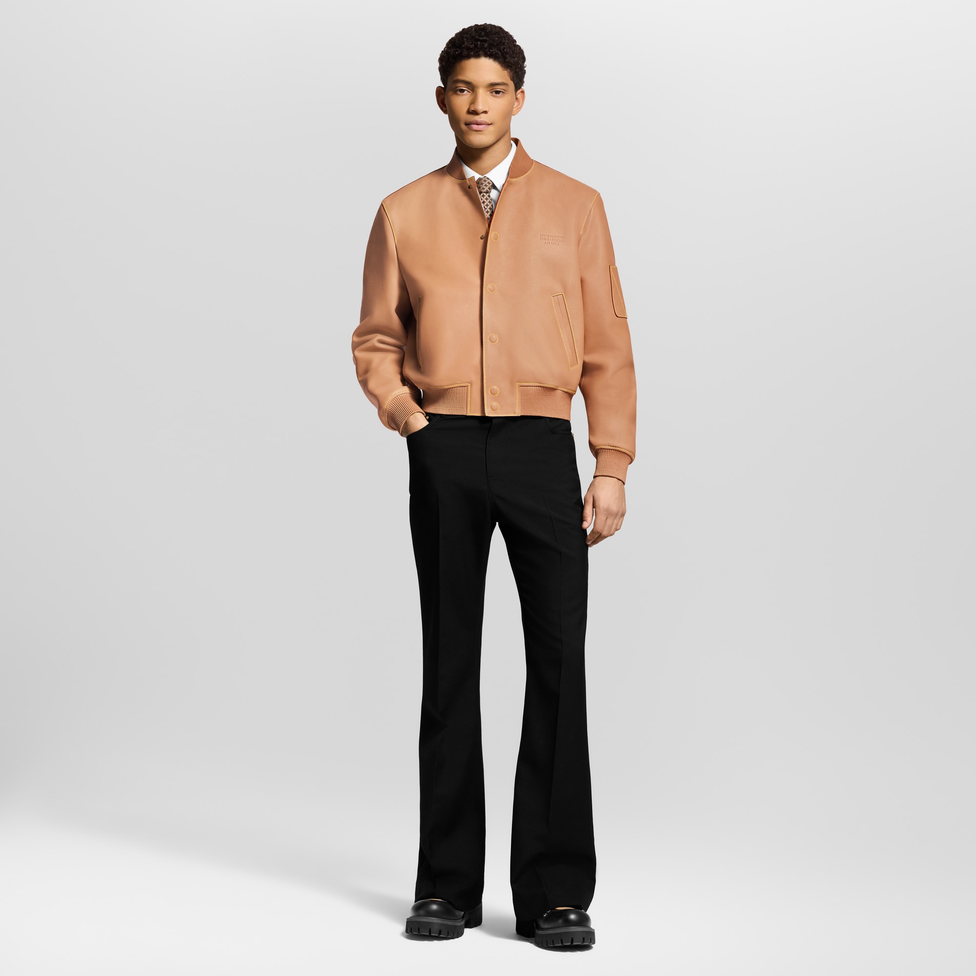 Cazadora universitaria de piel natural  Hombre Prêt-à-Porter Cazadoras y abrigos | LOUIS VUITTON (Zoom de producto)
