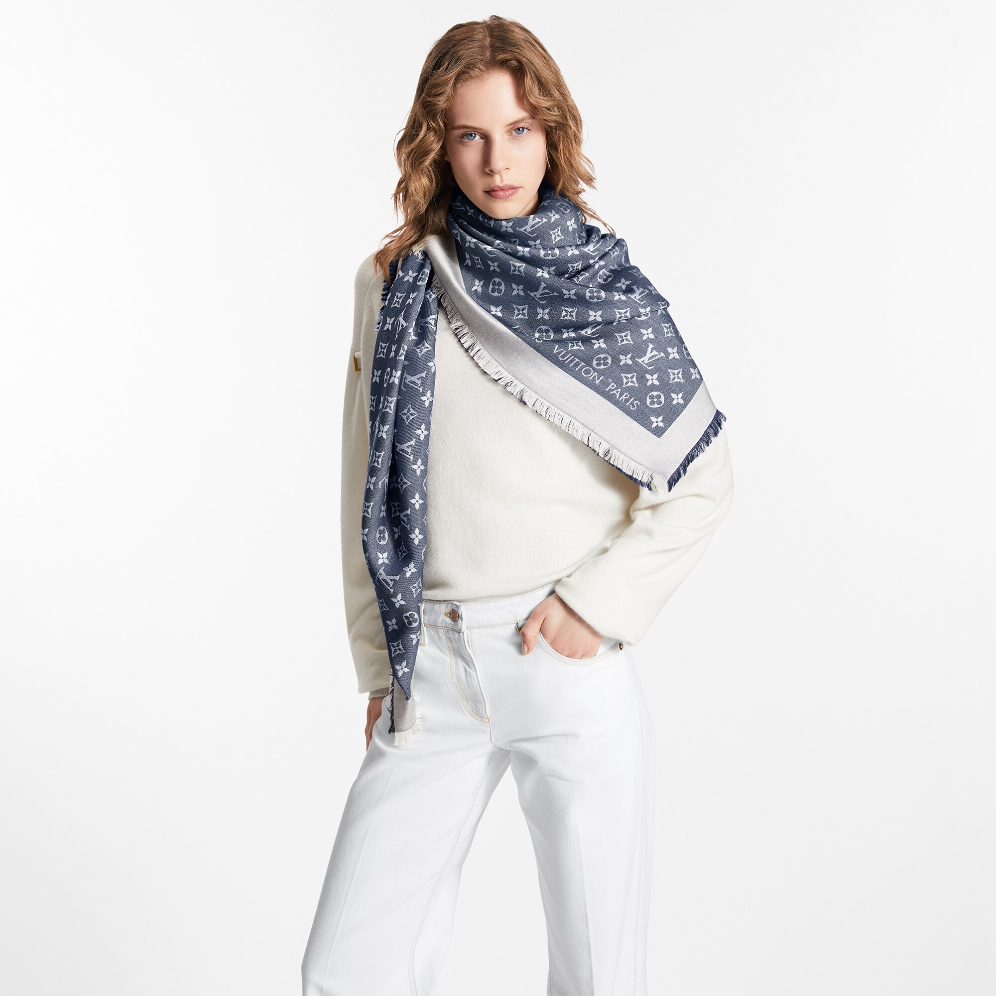 Chal Monogram Denim S00 Mujer Accesorios Chales y estolas | LOUIS VUITTON (Zoom de producto)