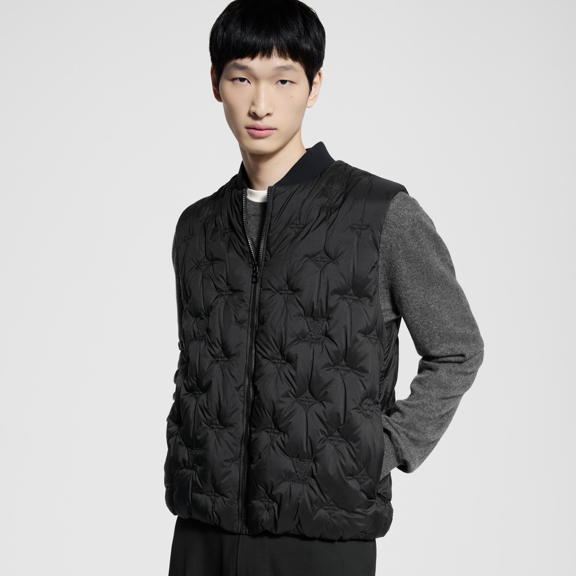 Chaleco Monogram de nailon acolchado  Hombre Prêt-à-Porter Cazadoras y abrigos | LOUIS VUITTON (Zoom de producto)